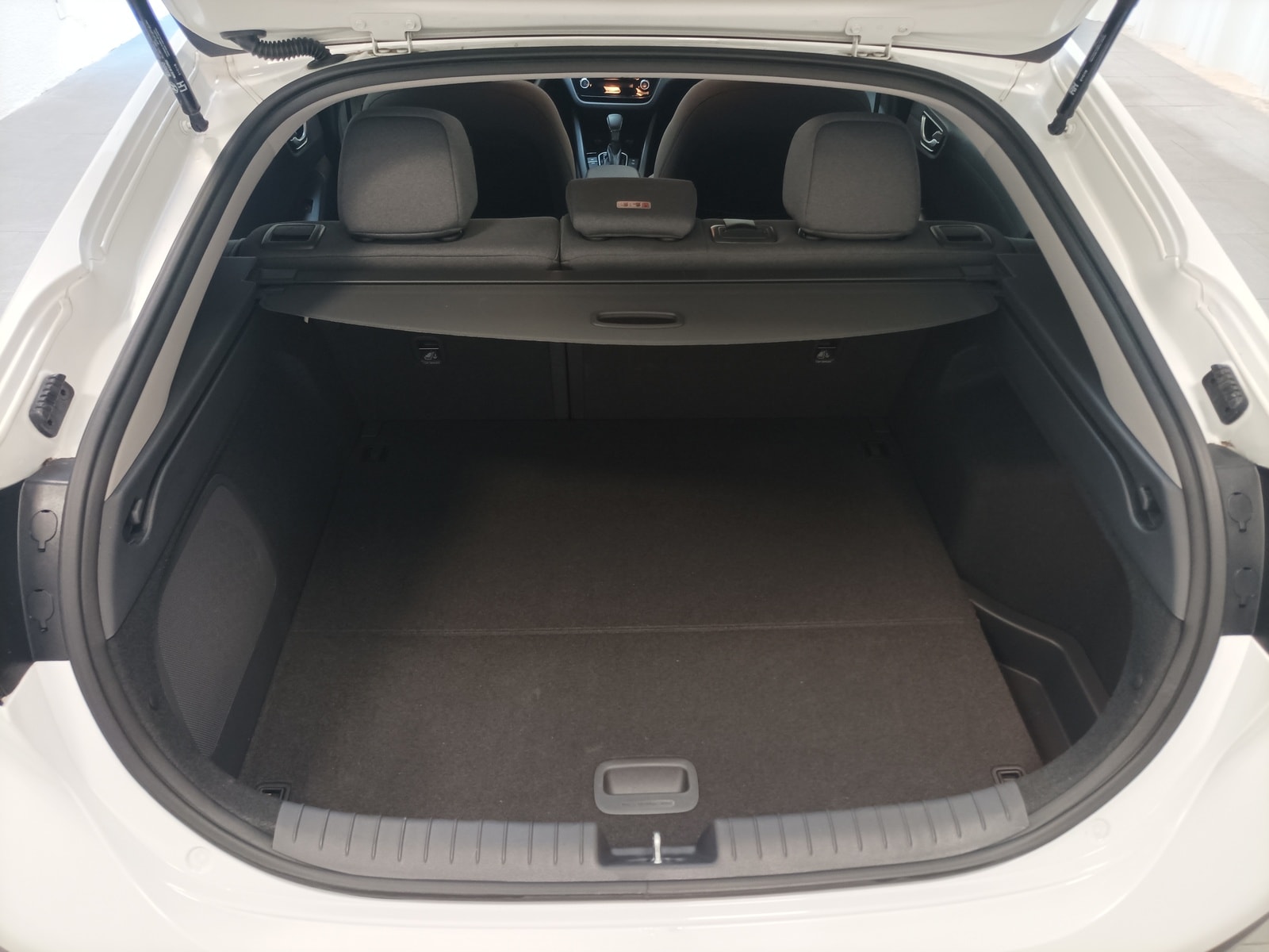 Hyundai IONIQ Limousine IONIQ 1.6 GDI Style-Paket Hybrid (EURO 6d) #6