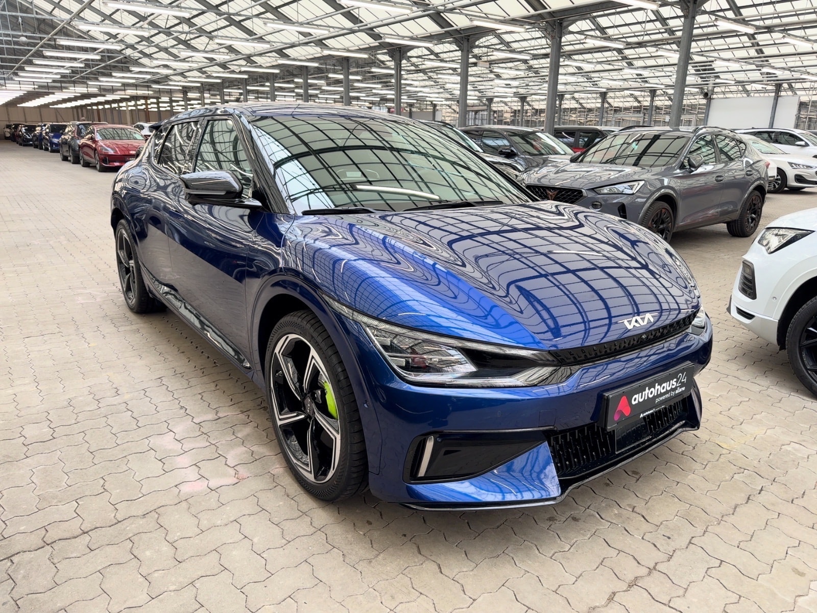 Kia EV6 SUV / Crossover / Geländewagen KIA EV6 77,4 kWh 430 kW Allradantrieb GT Sports Utility Vehicle #1