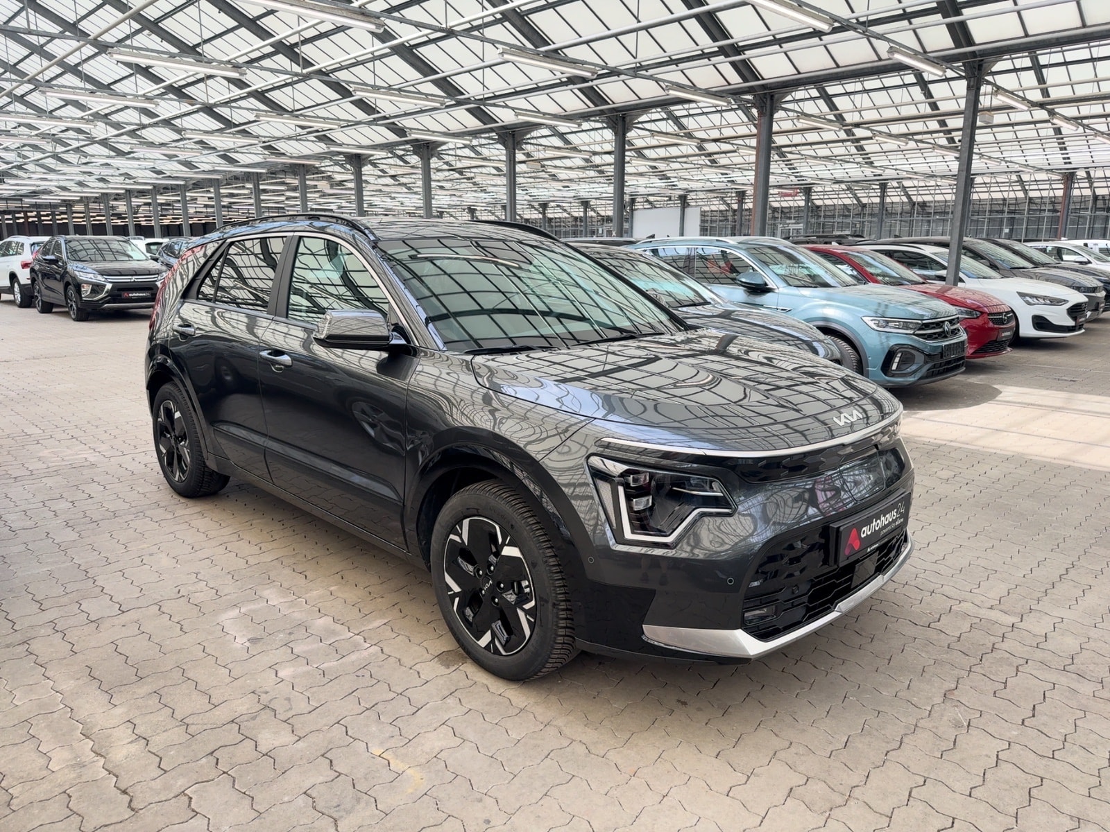 Kia Niro SUV / Crossover / Geländewagen KIA Niro EV Vision Schräghecklimousine #1