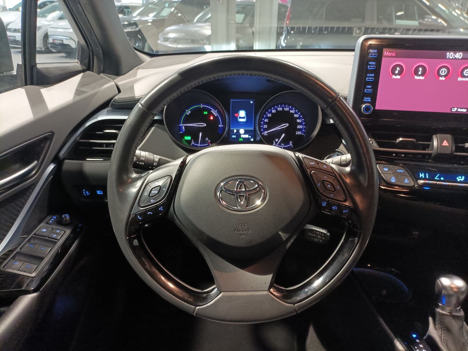 Toyota C-HR SUV C-HR 2.0 Hybrid Team D #10