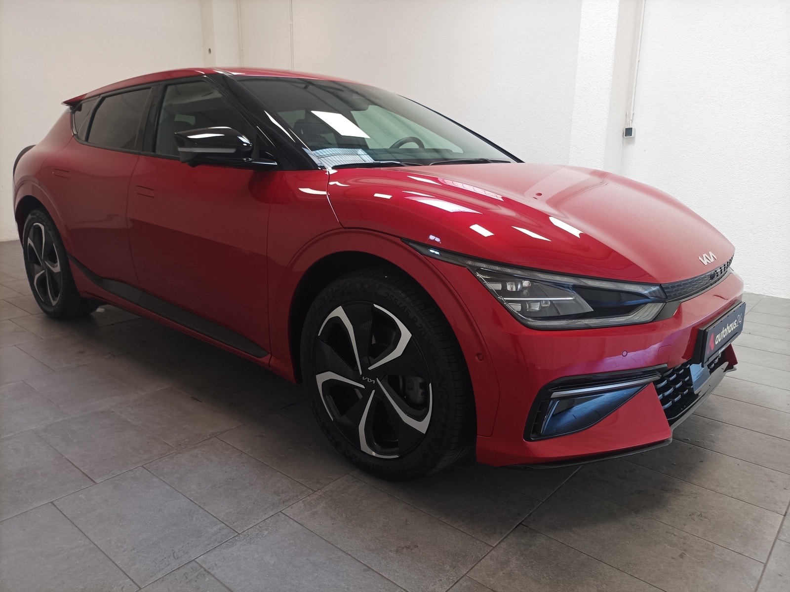 Kia EV6 SUV / Crossover / Geländewagen KIA EV6 77,4 kWh 168 kW Heckantrieb GT-Line Sports Utility Vehicle #1