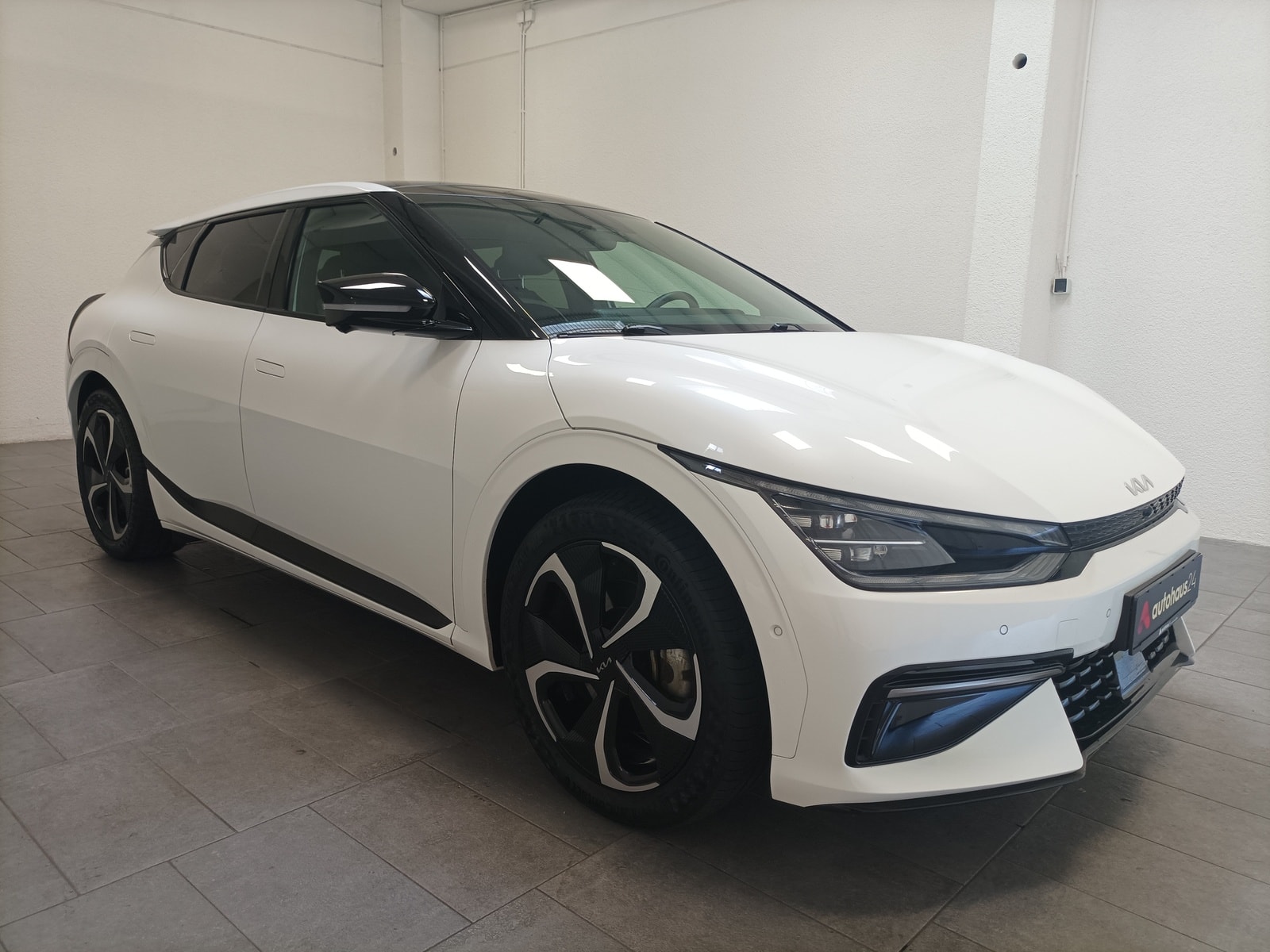 Kia EV6 SUV / Crossover / Geländewagen KIA EV6 77,4 kWh 239 kW Allradantrieb GT-Line Sports Utility Vehicle #1