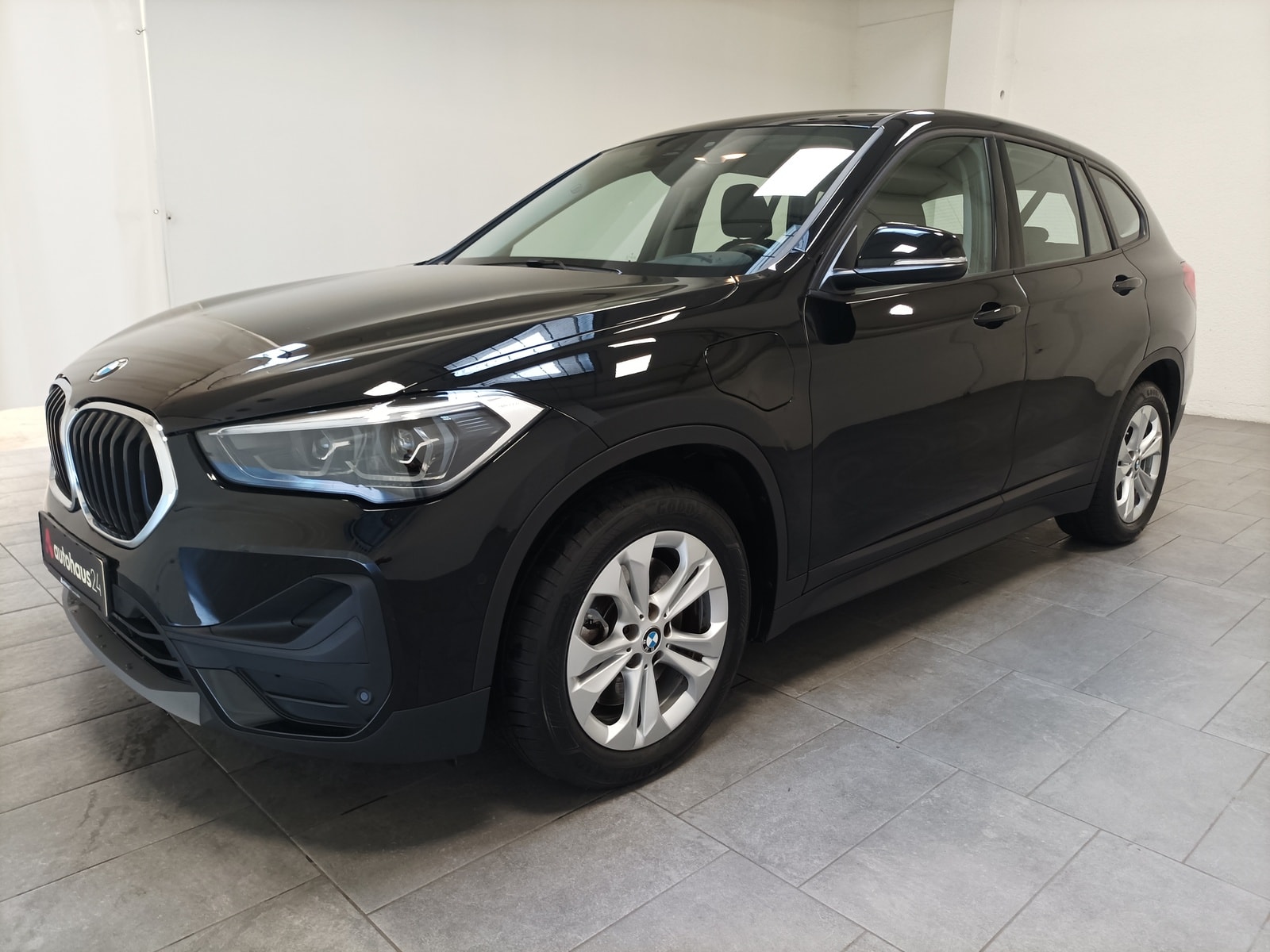 BMW X1 SUV X1 xDrive25e Advantage (EURO 6d) #3