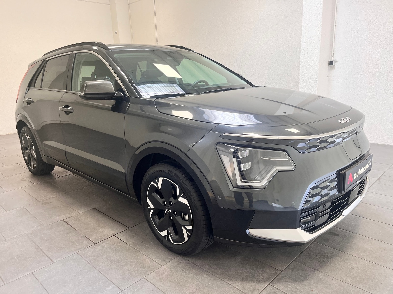 Kia Niro SUV / Crossover / Geländewagen KIA Niro EV Vision Schräghecklimousine #1