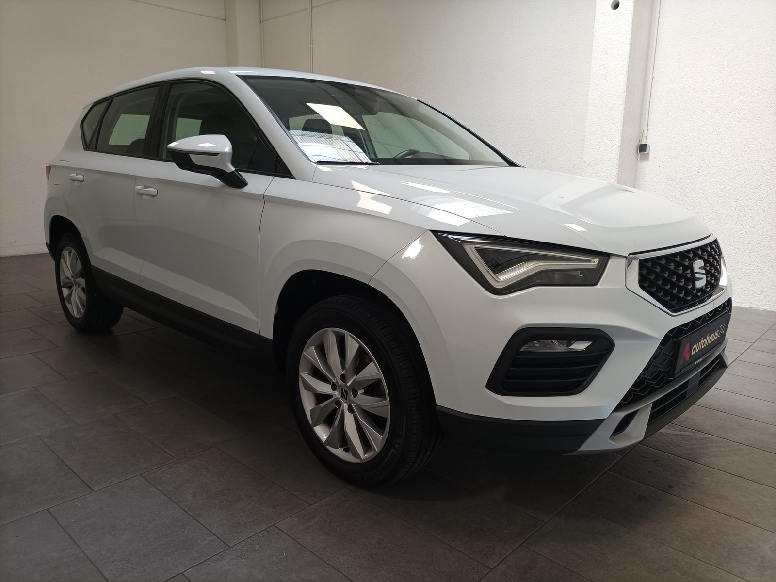 SEAT Ateca SUV / Crossover / Geländewagen SEAT Ateca 1.5 TSI ACT 110kW FR Sports Utility Vehicle #1