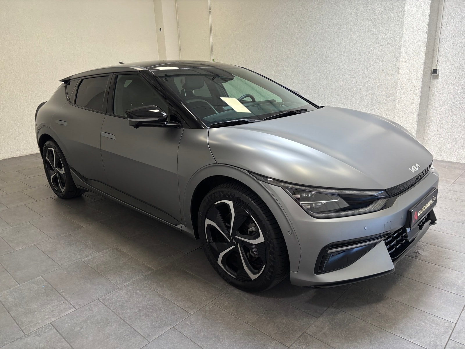 Kia EV6 SUV / Crossover / Geländewagen KIA EV6 77,4 kWh 168 kW Heckantrieb Sports Utility Vehicle #1