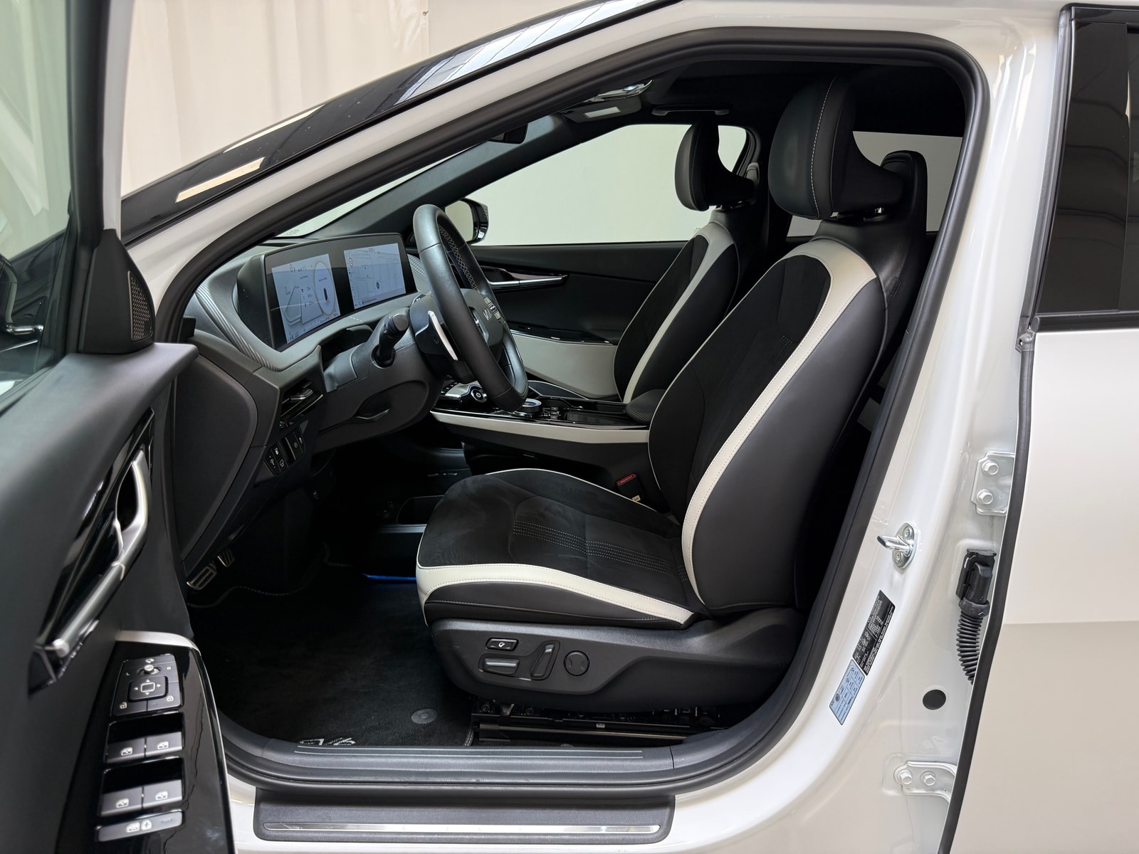 Kia EV6 SUV EV6 Elektro 77,4 kWh GT Line 2WD #8