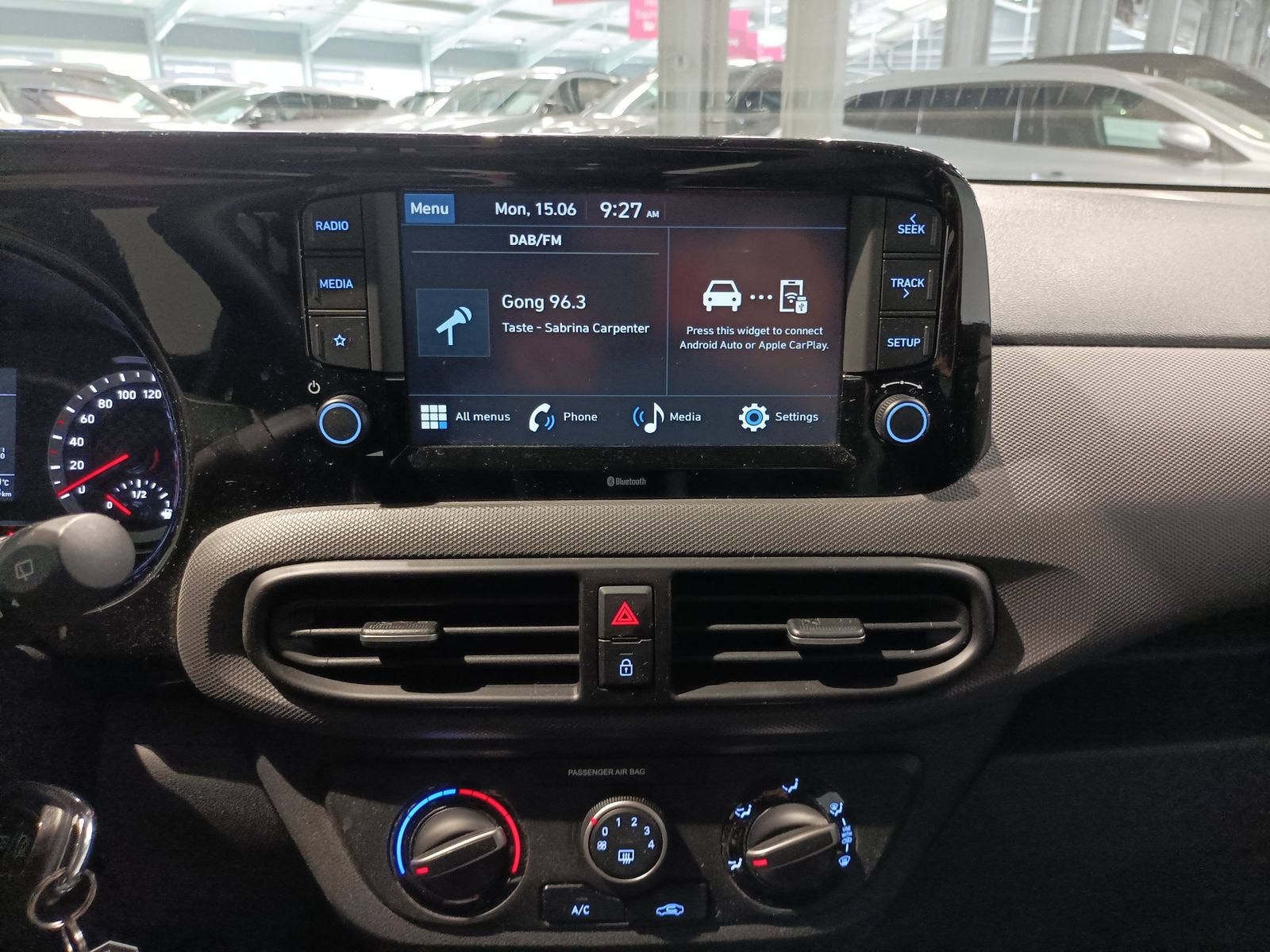 Hyundai i10 Schräghecklimousine i10 1.0 Edition 30 #12