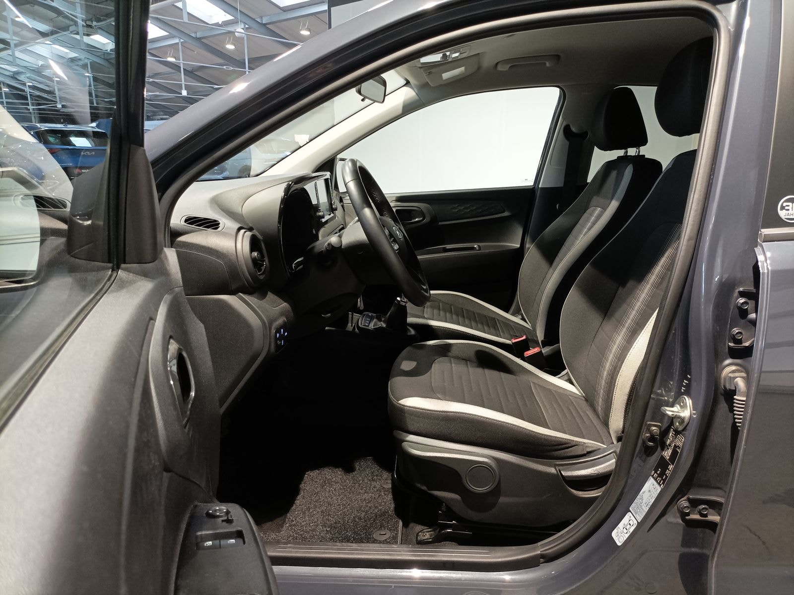 Hyundai i10 Schräghecklimousine i10 1.0 Edition 30 #8