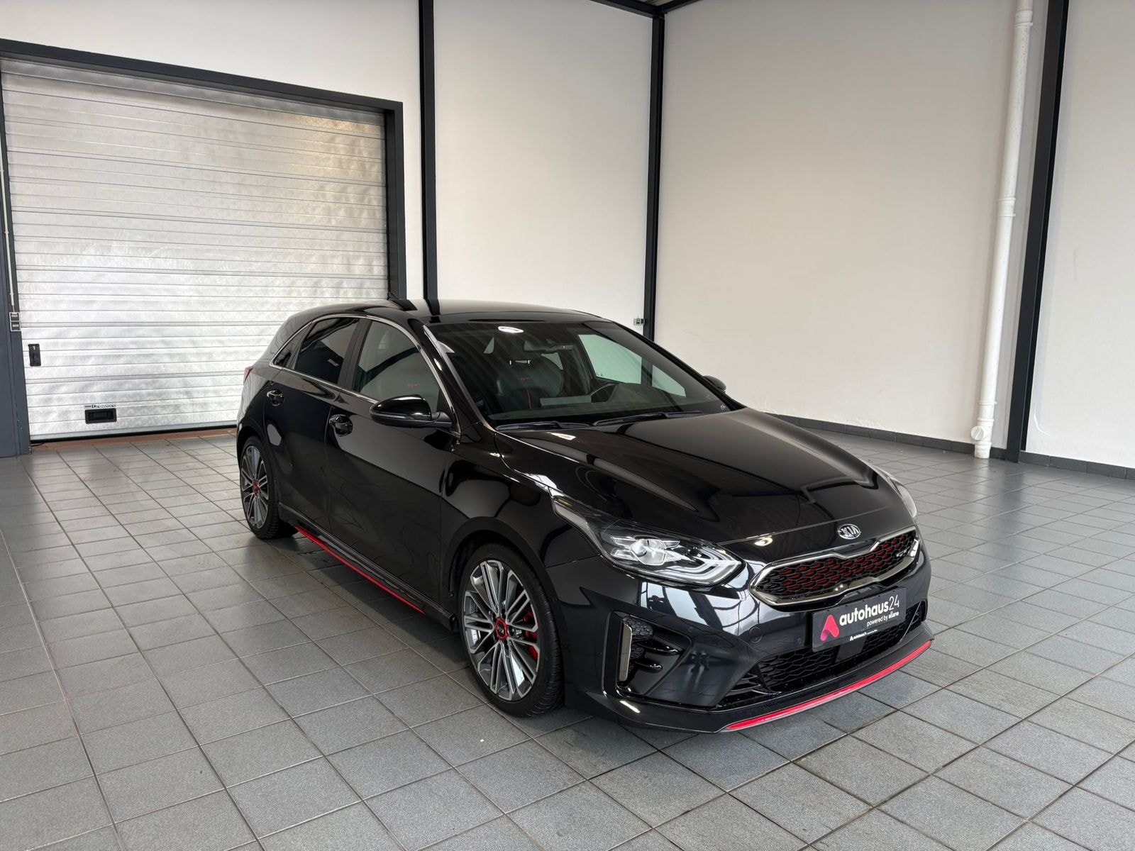 Kia Ceed Limousine KIA Ceed 1.6 CRDi DCT GT Line Schräghecklimousine #1