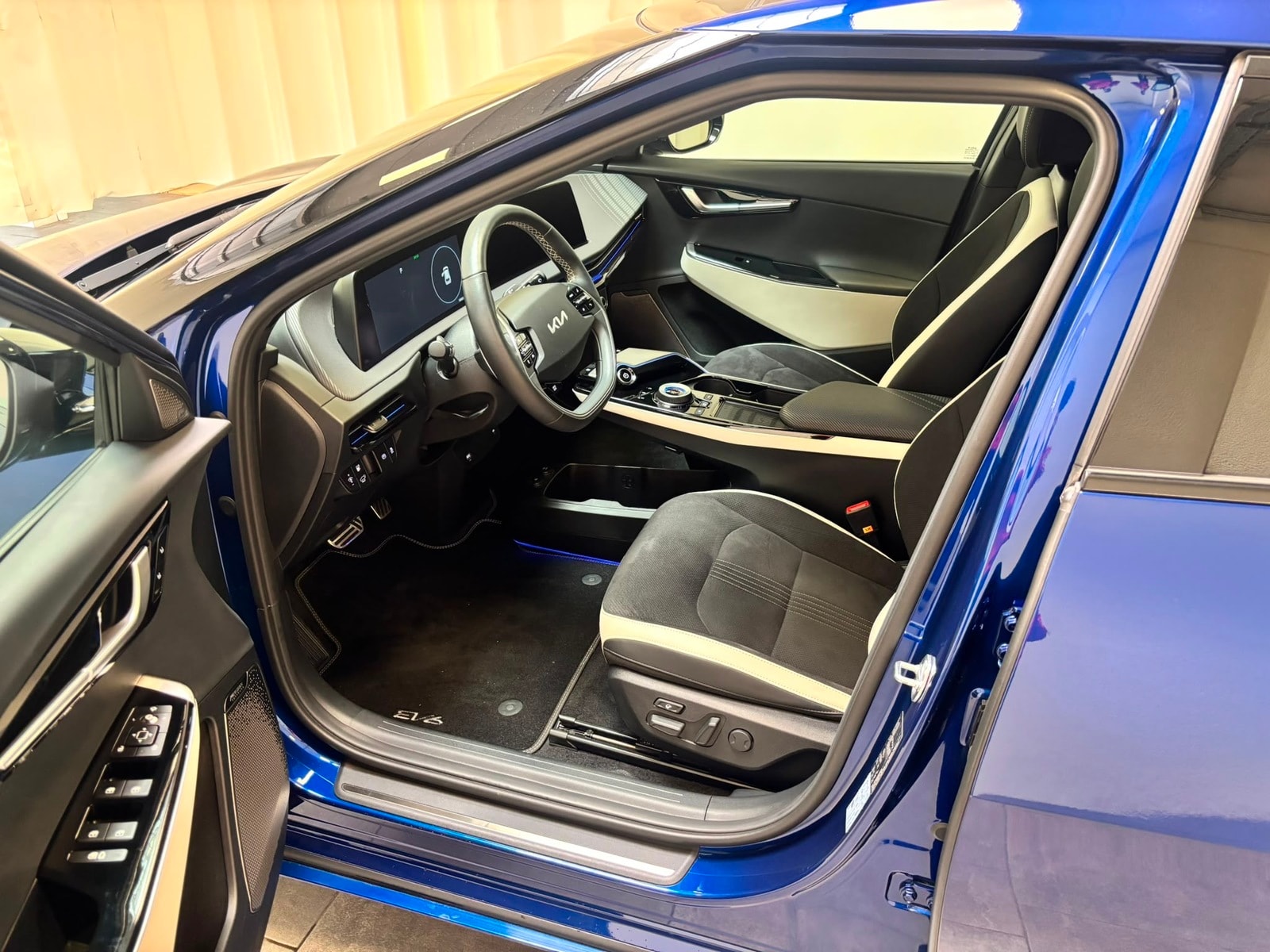 Kia EV6 SUV EV6 Elektro 77,4 kWh GT Line 2WD #8