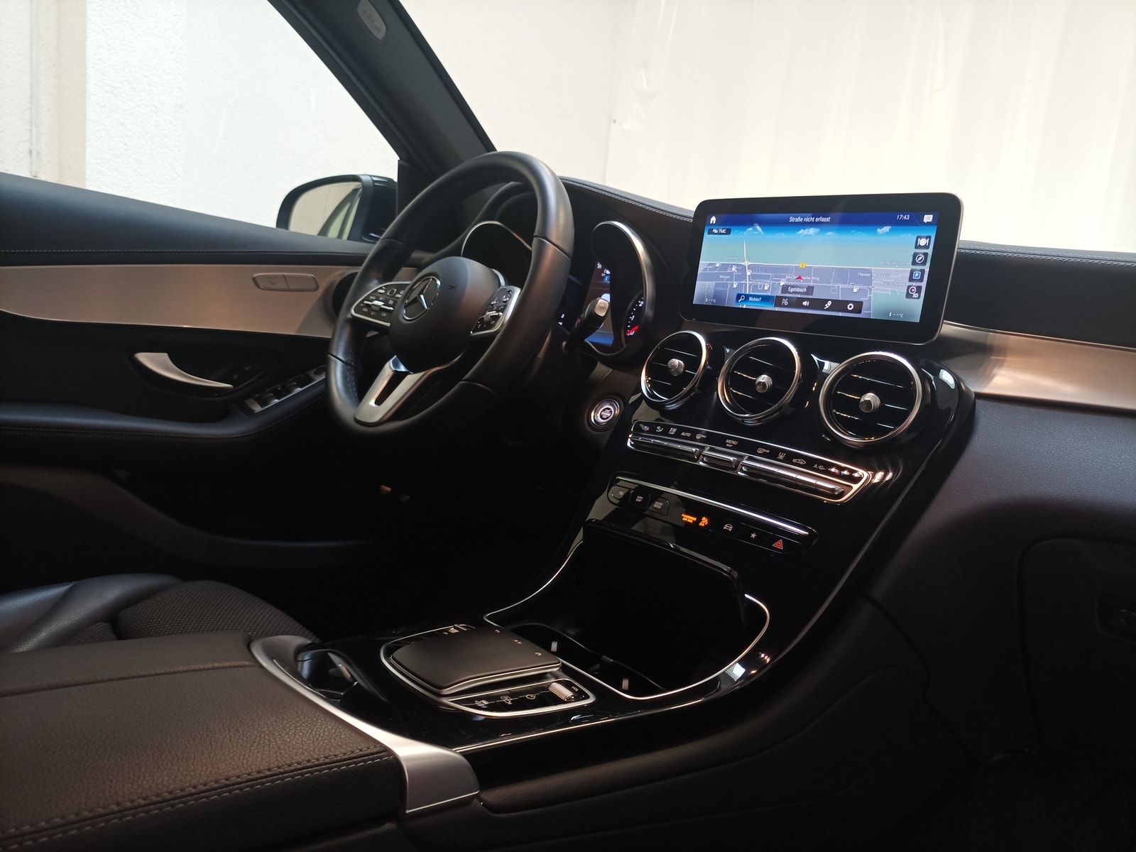 Mercedes Benz GLC-Klasse SUV GLC 300 e 4Matic (EURO 6d) #14