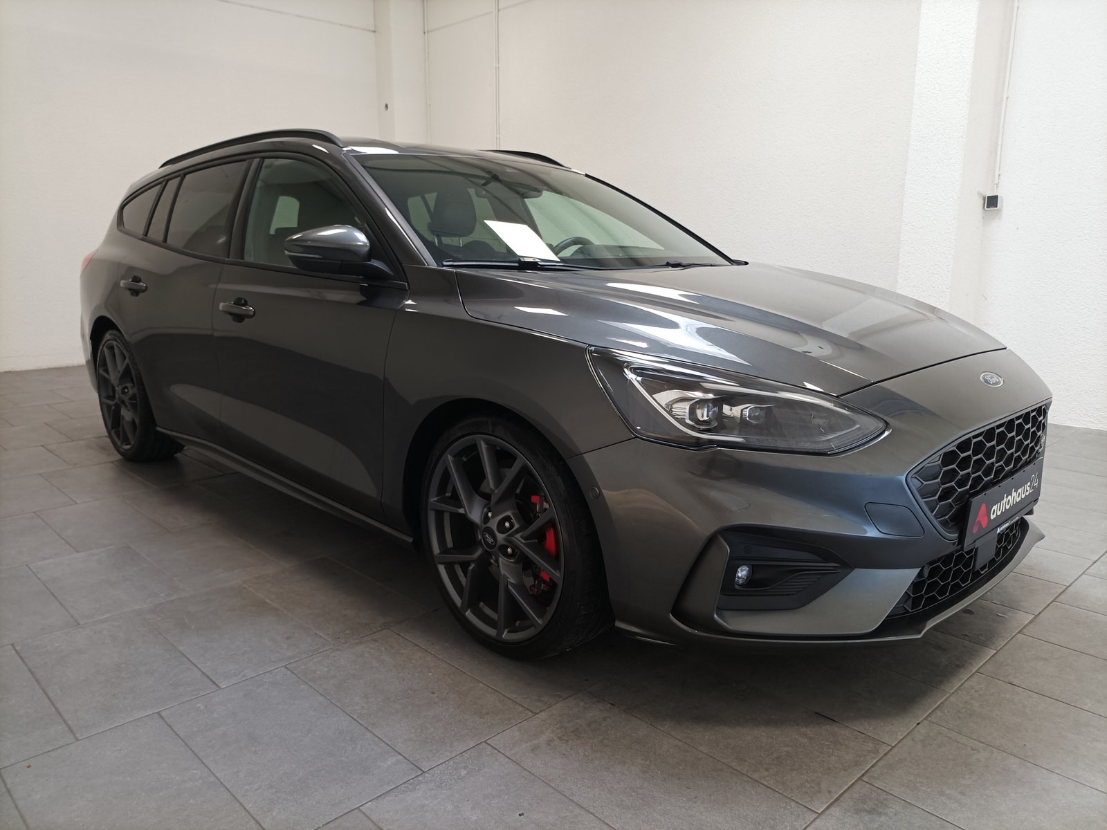 Ford Focus Kombi FORD Focus 1,0 Eco. Hybr. 114kW Titanium Des.Tur AT Kombi #1