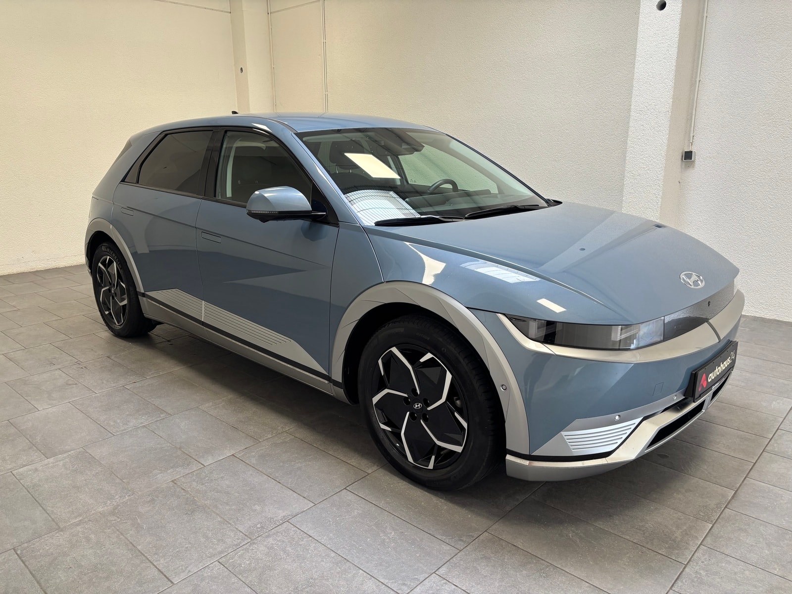 Hyundai IONIQ 5 Limousine HYUNDAI IONIQ 5 72,6 kWh 225 kW Allradantrieb Sports Utility Vehicle #1