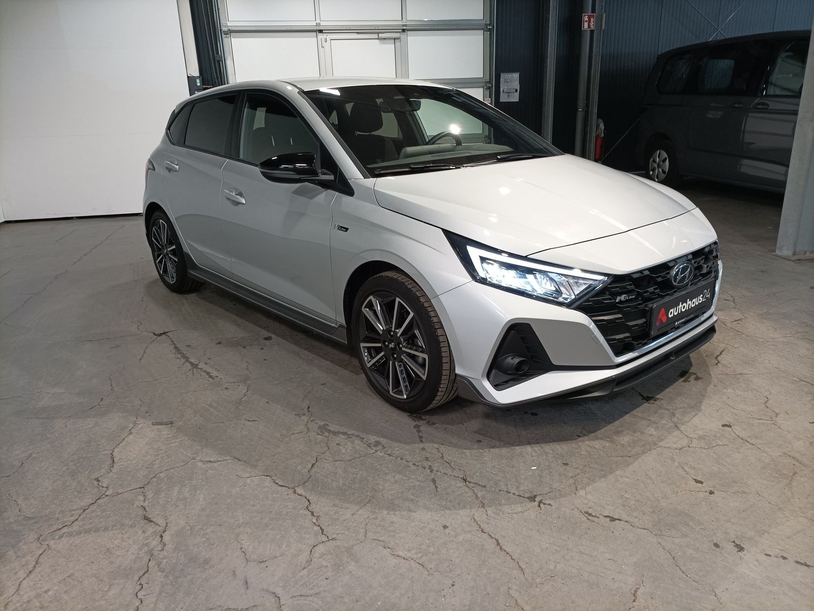 Hyundai i20 Schräghecklimousine HYUNDAI i20 1.0 T-GDI 74kW Hybrid Select Schräghecklimousine #1