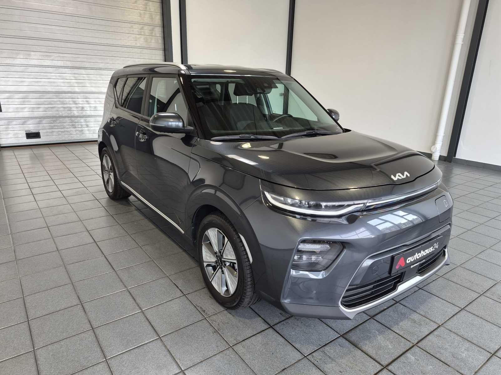 Kia Soul Kleinbus / Van KIA e-Soul 150kW Vision Schräghecklimousine #1