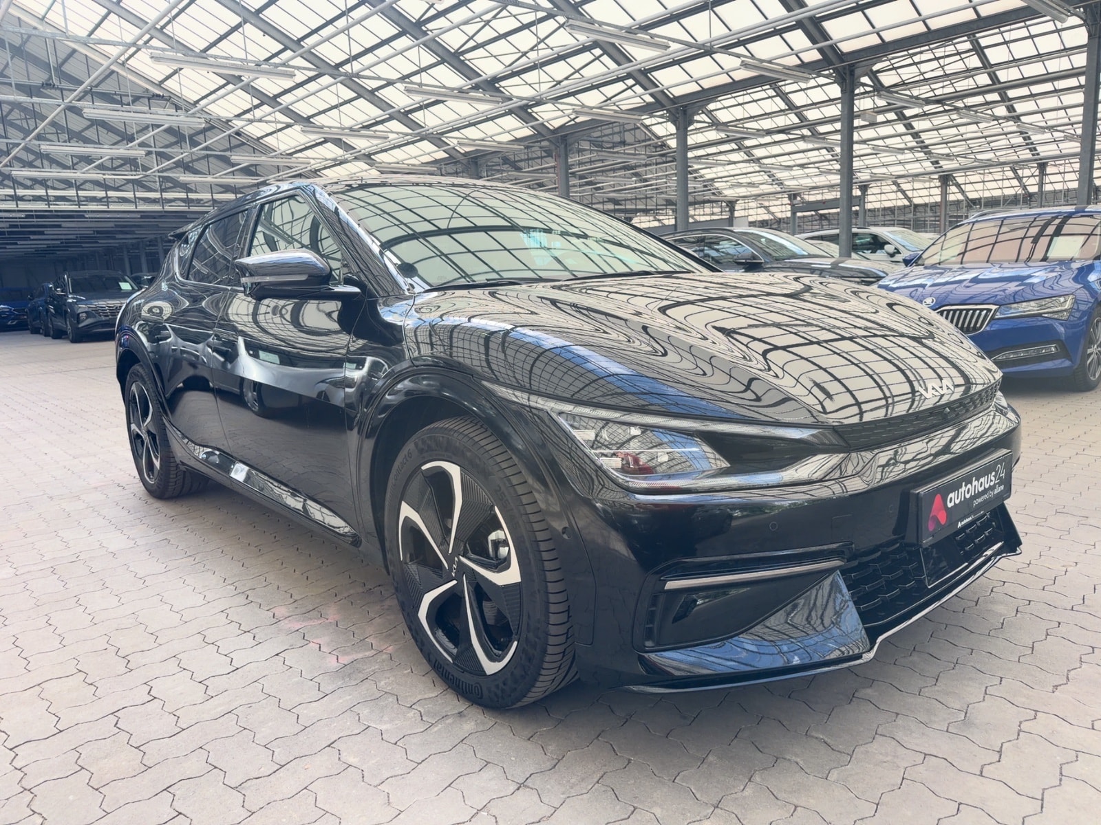 Kia EV6 SUV / Crossover / Geländewagen KIA EV6 77,4 kWh 168 kW Heckantrieb Sports Utility Vehicle #1