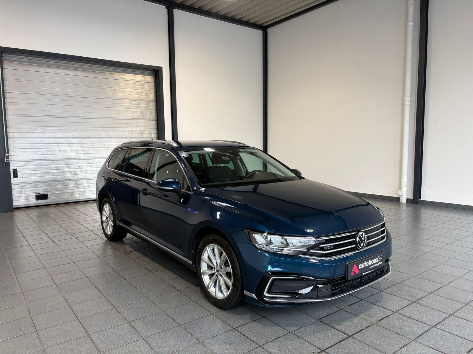 Volkswagen Passat Kombi VOLKSWAGEN Passat 1.4 TSI DSG GTE Variant Kombi #1