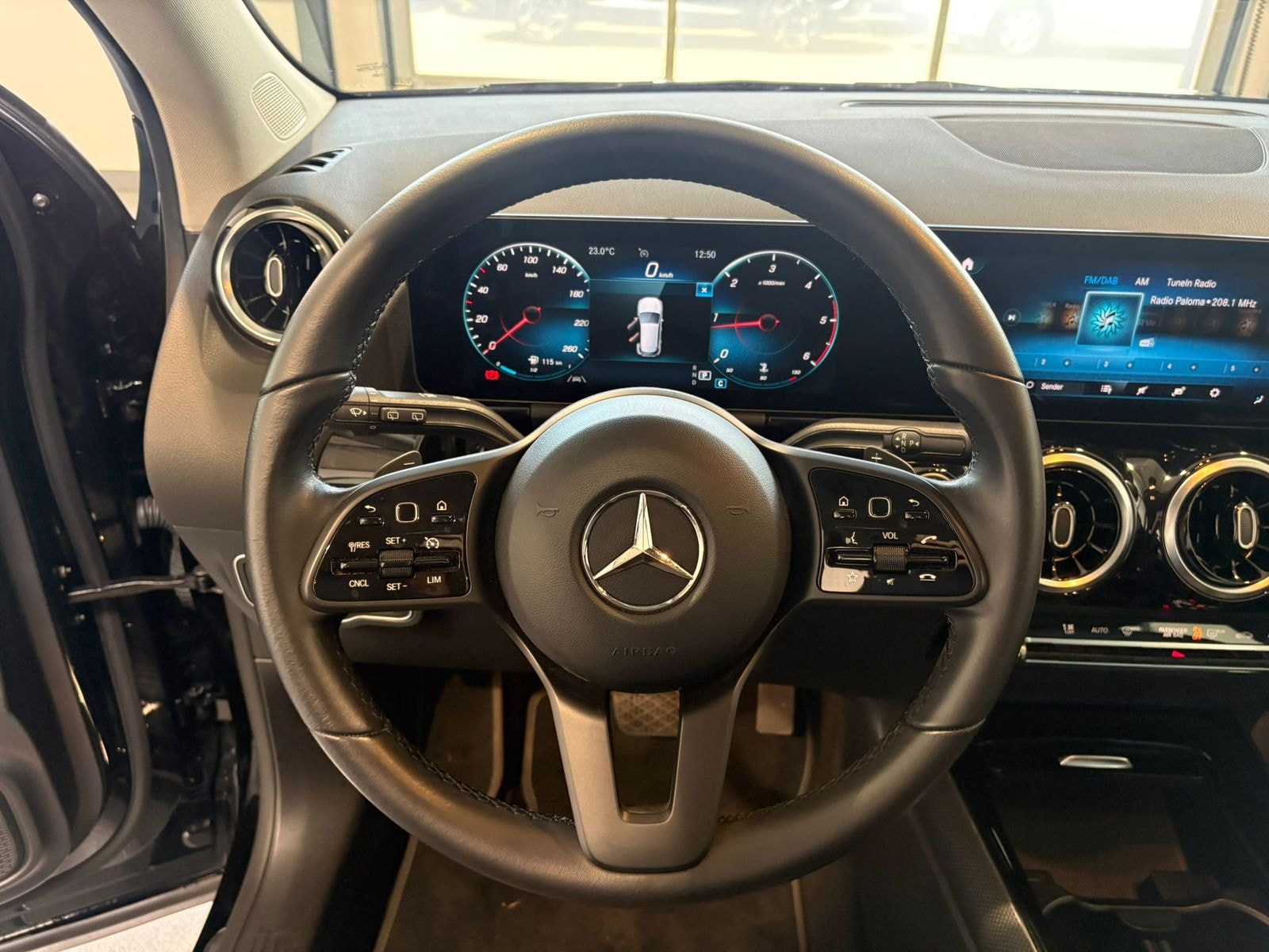 Mercedes Benz GLA-Klasse SUV GLA 180 d Style (EURO 6d) #10