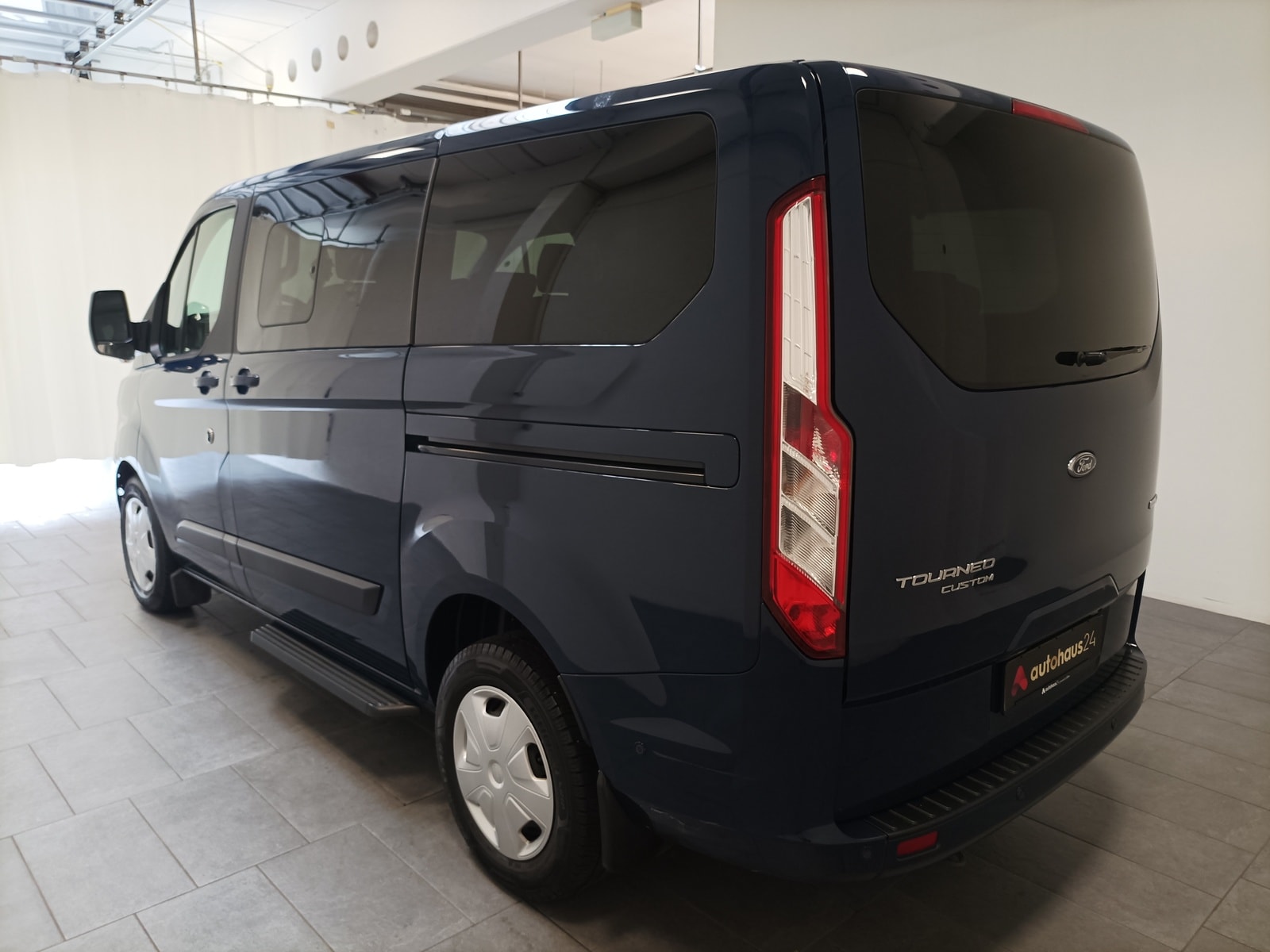 Ford Tourneo Van Kombi 2.0 TDCI Mild Hybrid 320 L2 Titanium #4