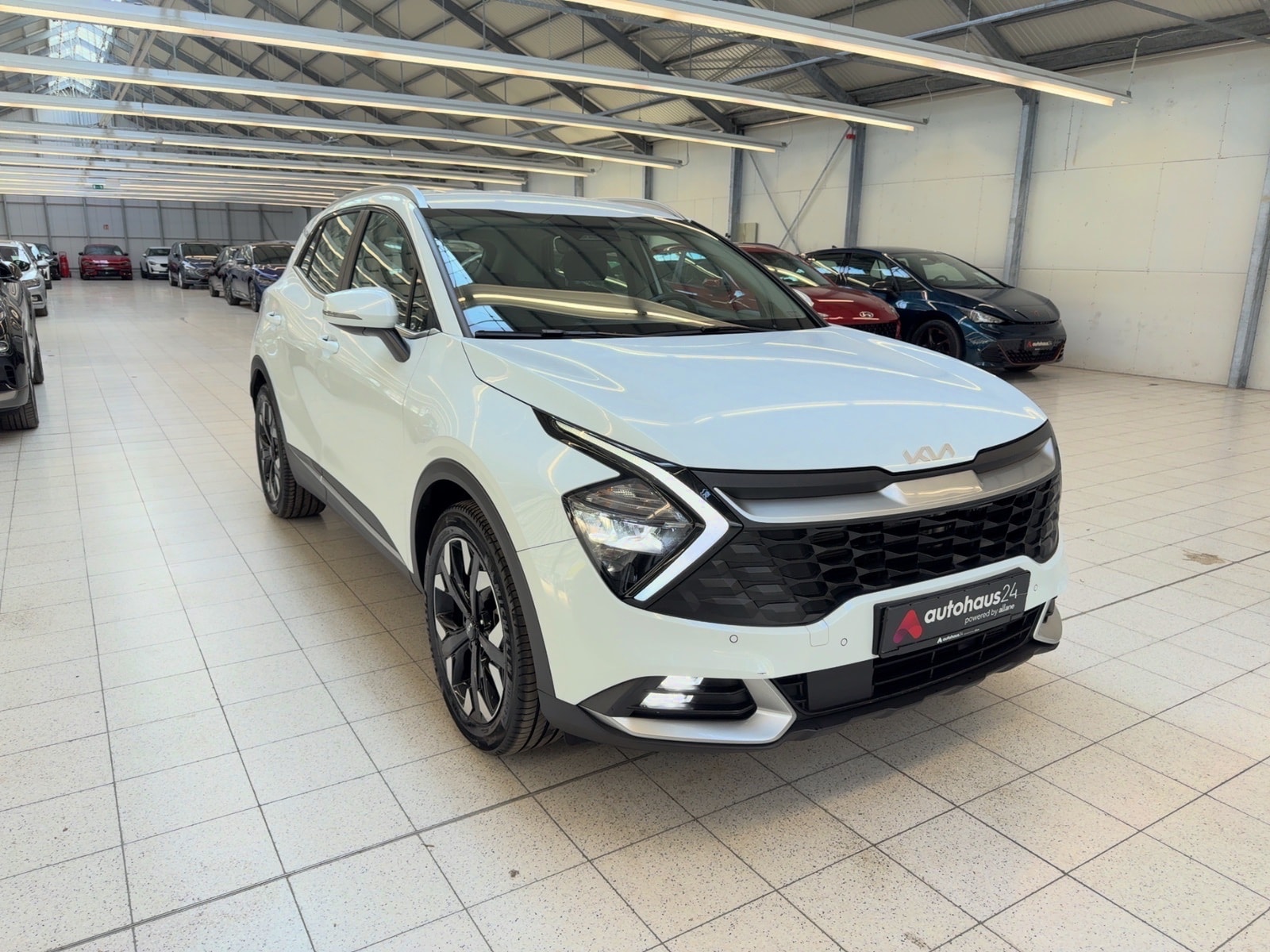 Kia Sportage SUV / Crossover / Geländewagen KIA Sportage 1.6 T-GDI Plug-in Hybrid Auto 4WD Sports Utility Vehicle #1
