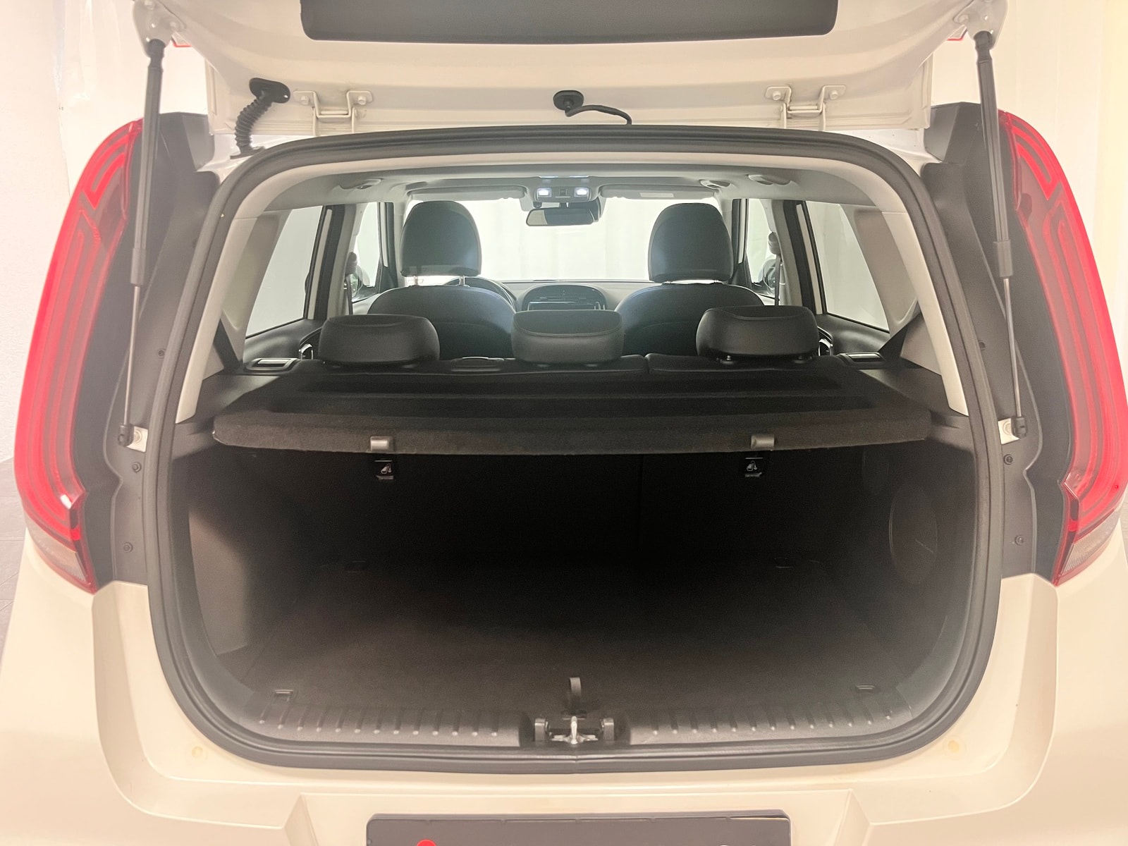 Kia Soul Van e-Soul Spirit (64kWh) #6