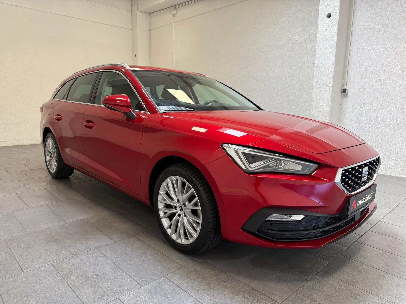 SEAT Leon Kombi SEAT Leon 1.5 TSI ACT 110kW FR Black Edition SP Kombi #1