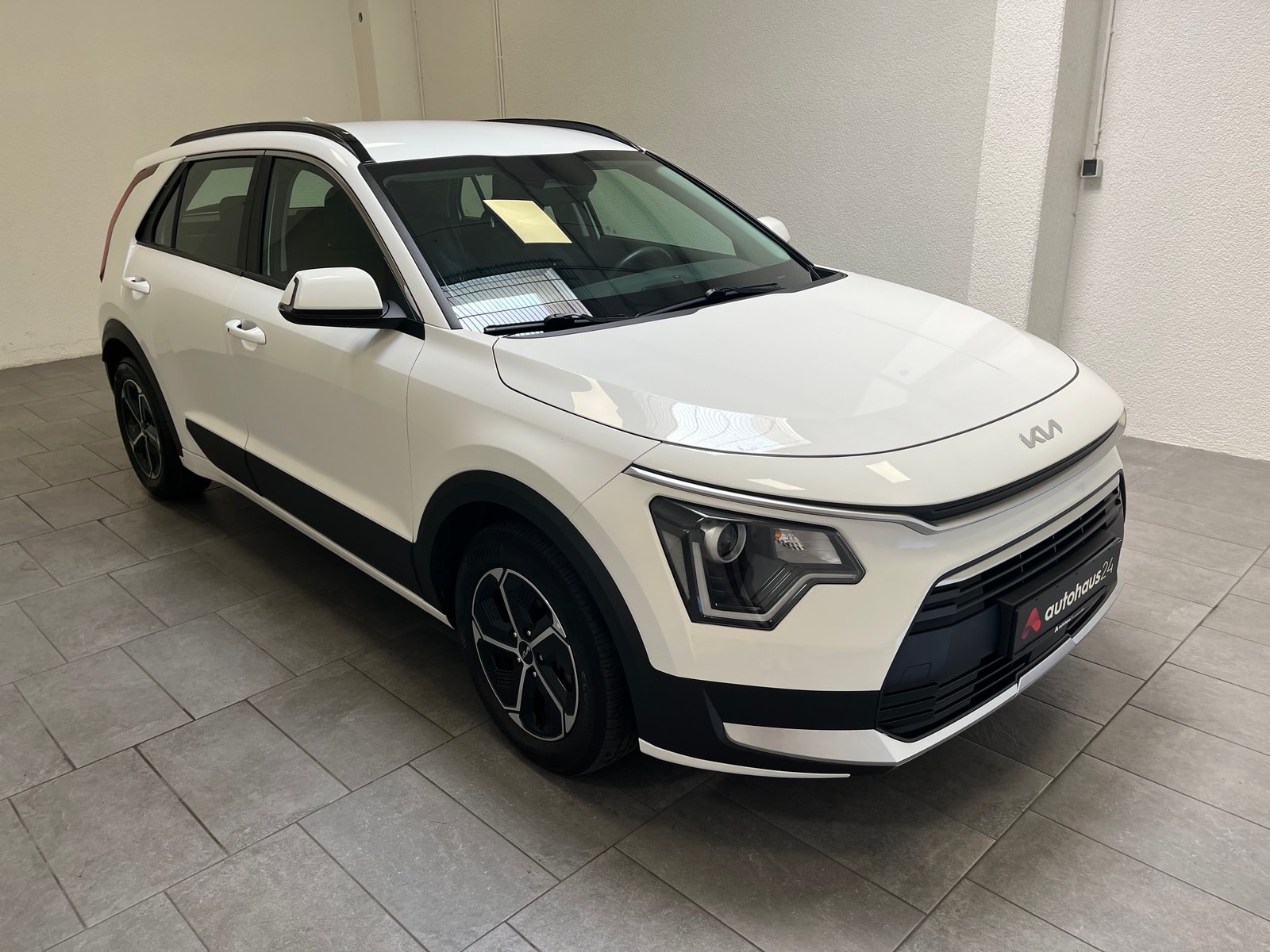 Kia Niro SUV / Crossover / Geländewagen KIA Niro 1.6 GDI Plug-in Hybrid Edition 7 Schräghecklimousine #1