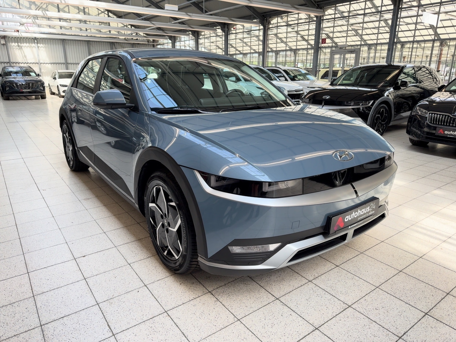 Hyundai IONIQ 5 Limousine HYUNDAI IONIQ 5 58 kWh 125 kW Heckantrieb Sports Utility Vehicle #1