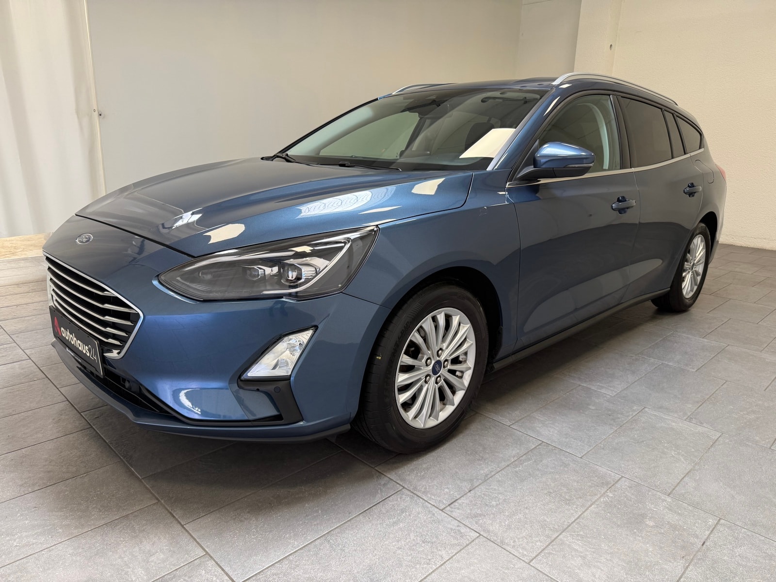 Ford Focus Kombi Focus 1.0 EcoBoost Hybrid Titanium X S/S (EURO 6d) #3