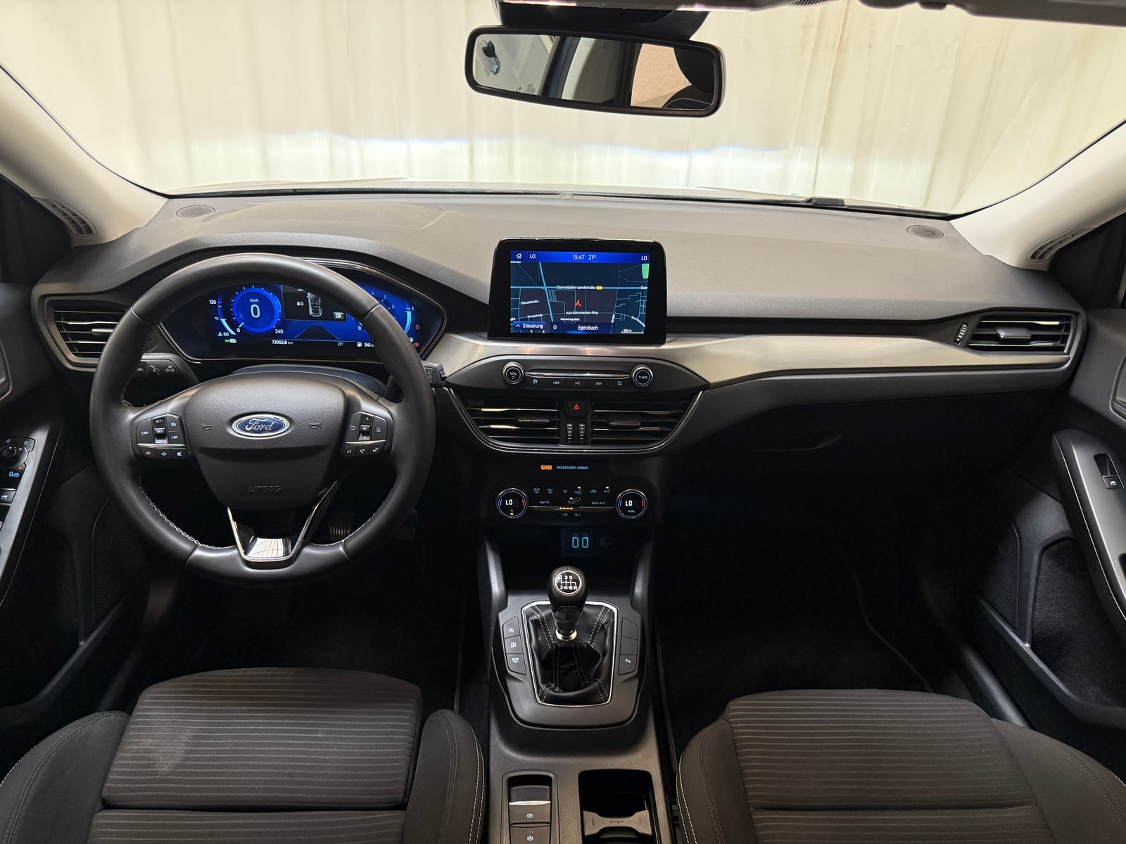 Ford Focus Kombi Focus 1.0 EcoBoost Hybrid Titanium X S/S (EURO 6d) #9