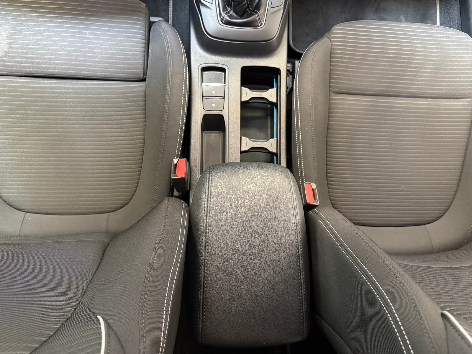 Ford Focus Kombi Focus 1.0 EcoBoost Hybrid Titanium X S/S (EURO 6d) #14