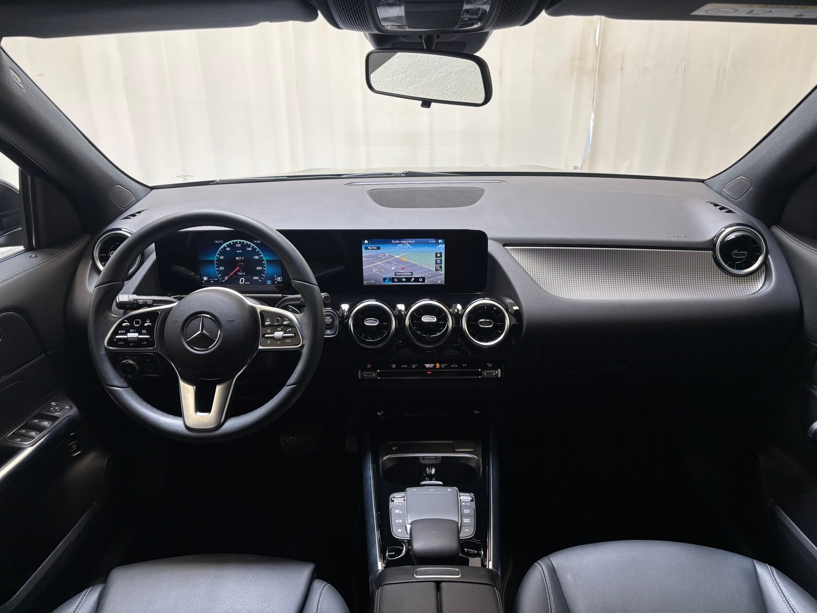 Mercedes Benz GLA-Klasse SUV GLA 200 Progressive (EURO 6d) #9