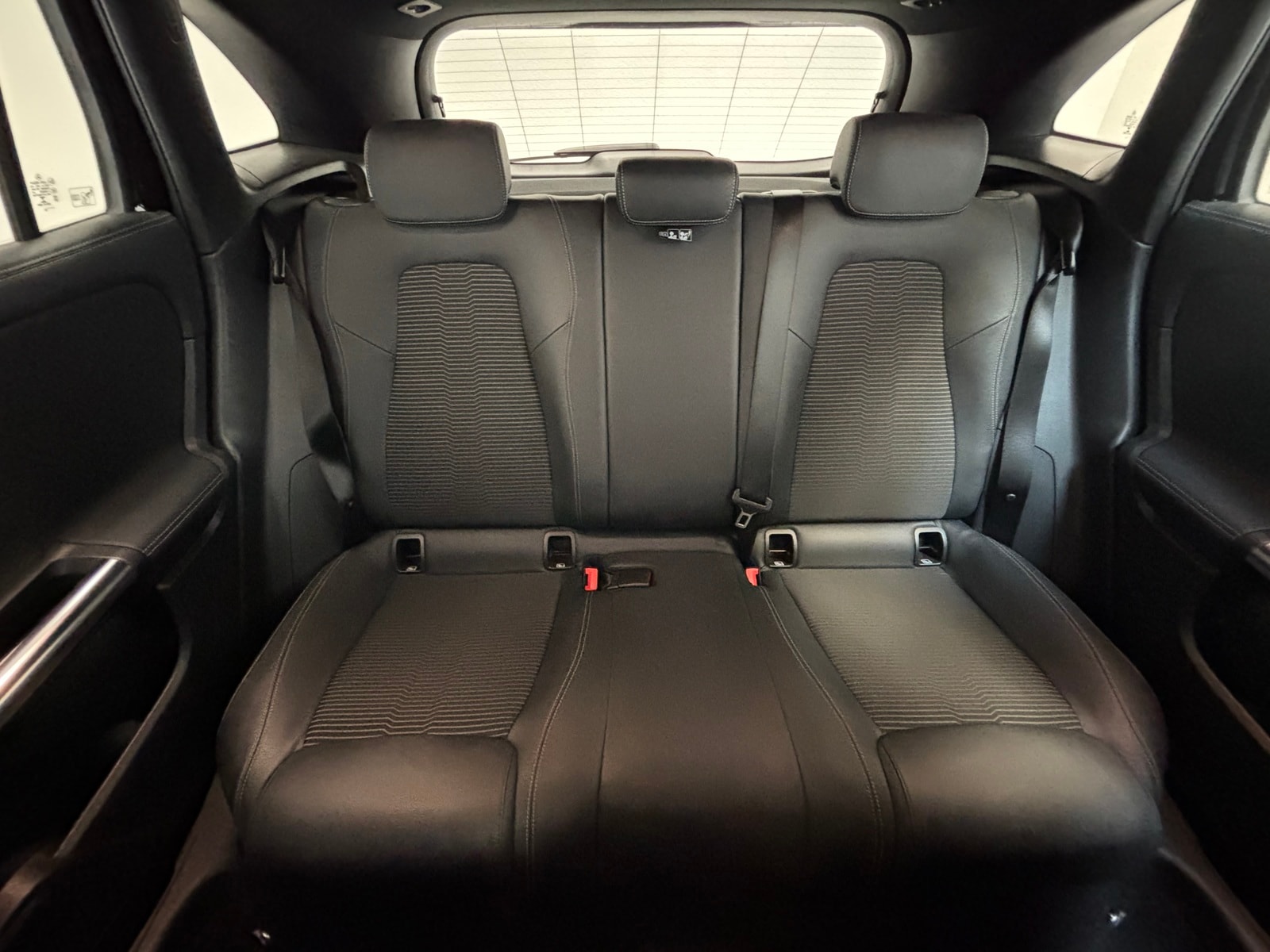 Mercedes Benz GLA-Klasse SUV GLA 200 Progressive (EURO 6d) #16