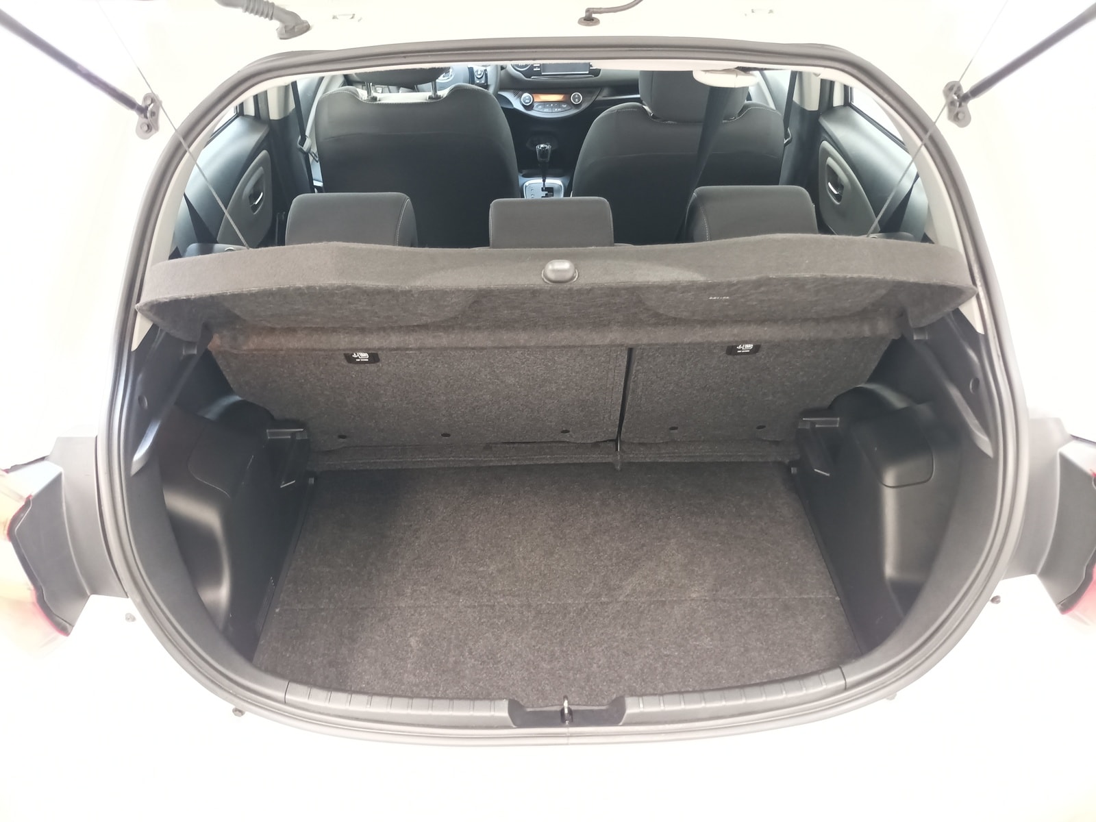 Toyota Yaris Schräghecklimousine Yaris 1.5 Dual-VVT-i (Hybrid) Business Edition #6