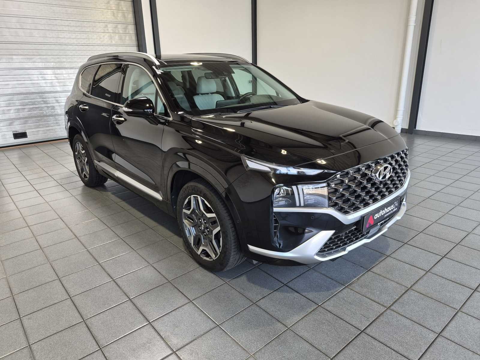Hyundai Santa Fe SUV / Crossover / Geländewagen HYUNDAI Santa Fe 1.6 T-GDI Plug-in Hybrid 4WD Auto Sports Utility Vehicle #1