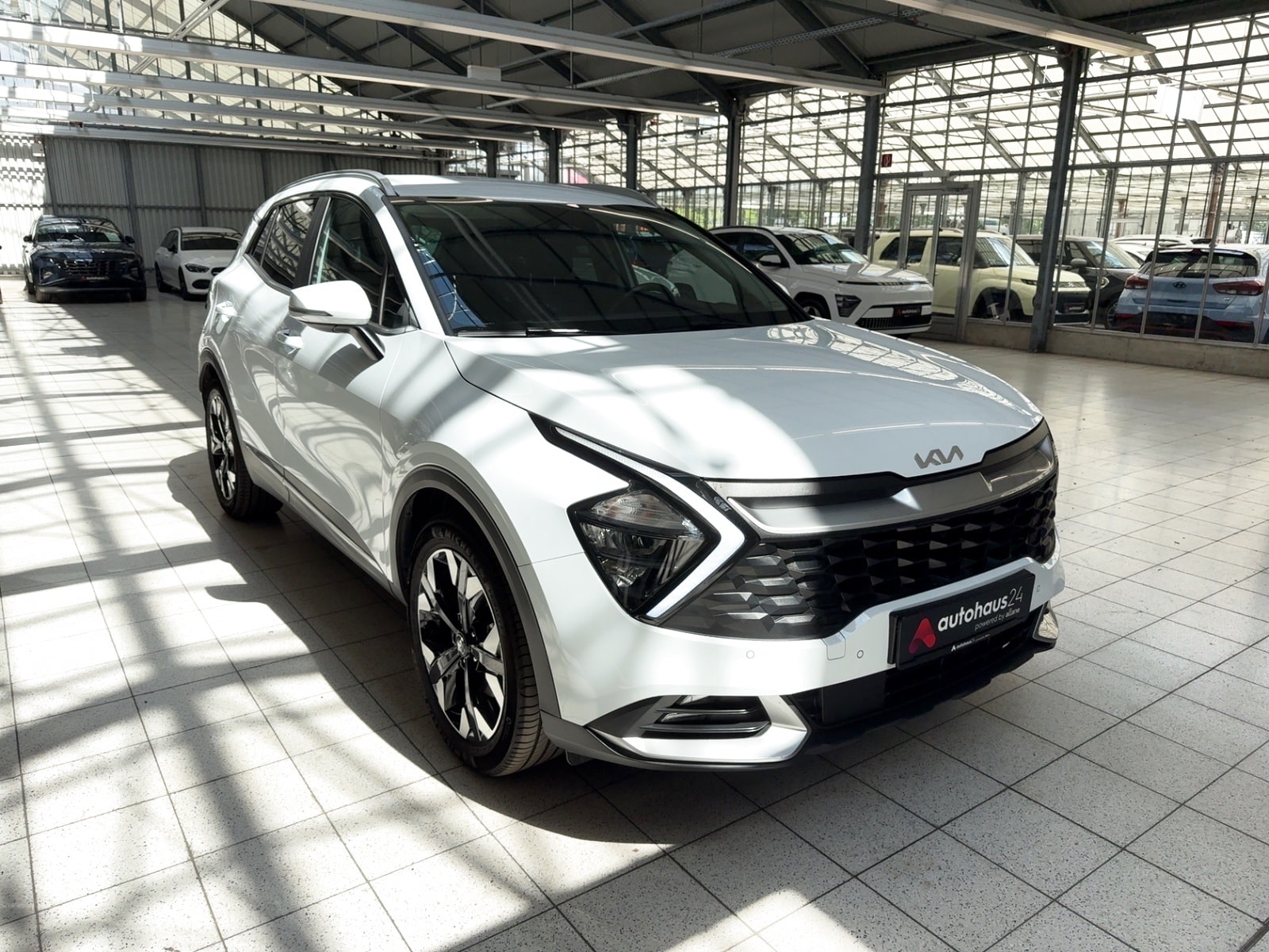 Kia Sportage SUV / Crossover / Geländewagen KIA Sportage 1.6 T-GDI Plug-in Hybrid Auto 4WD Sports Utility Vehicle #1