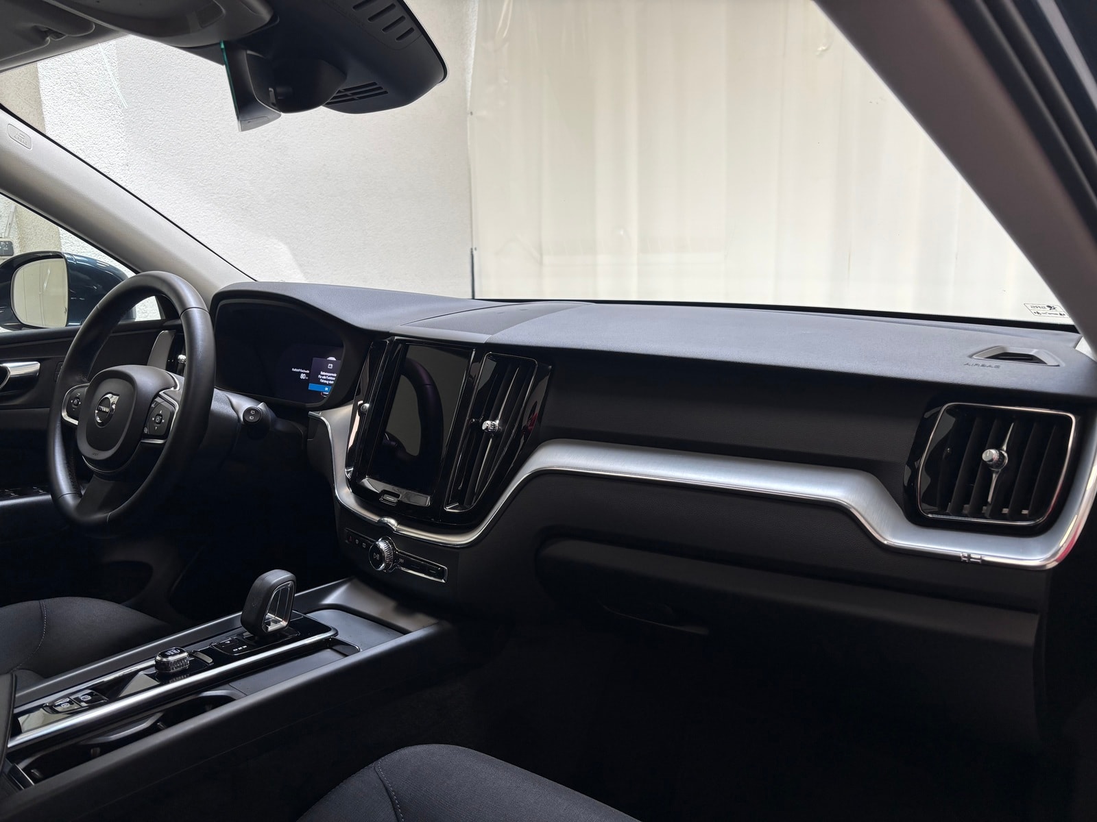 Volvo XC60 SUV XC 60 B4 (Benzin) 2WD Momentum Pro (EURO 6d) #15