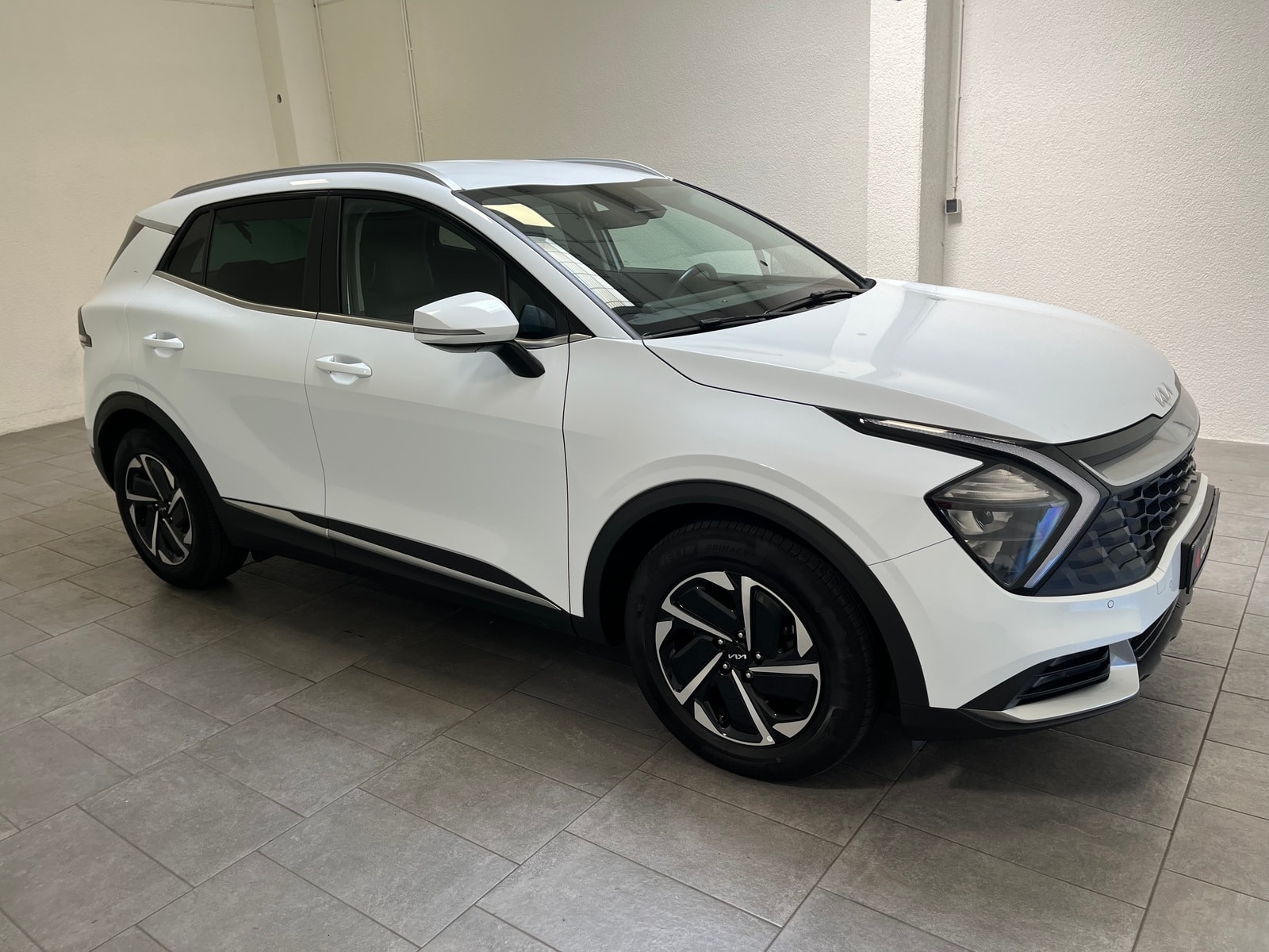 Kia Sportage SUV / Crossover / Geländewagen KIA Sportage 1.6 T-GDI DCT 4WD Vision Sports Utility Vehicle #1
