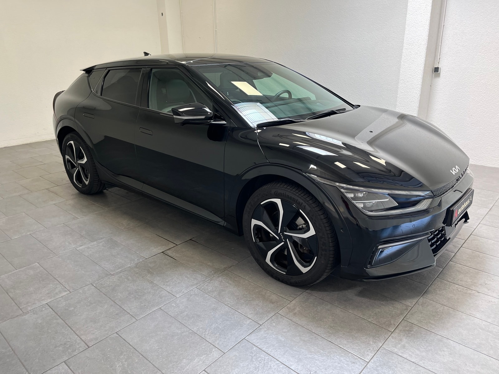 Kia EV6 SUV / Crossover / Geländewagen KIA EV6 77,4 kWh 430 kW Allradantrieb GT Sports Utility Vehicle #1