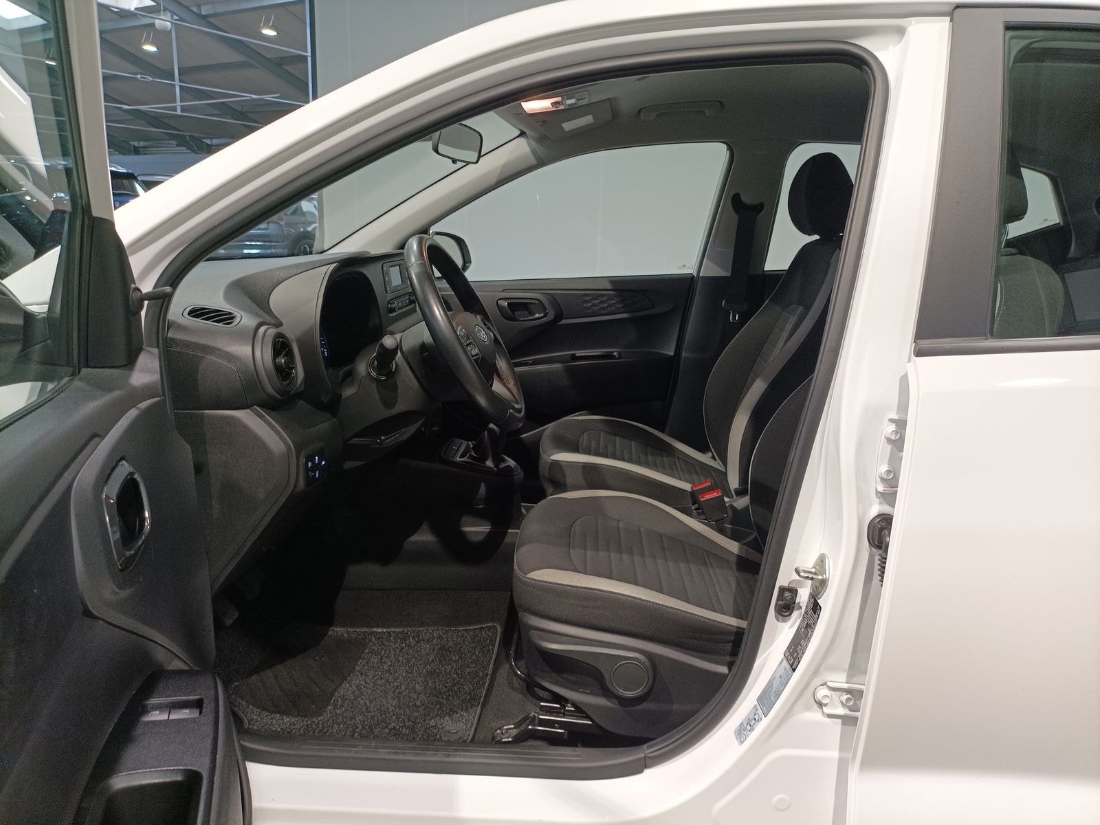 Hyundai i10 Schräghecklimousine i10 1.0 Select #8