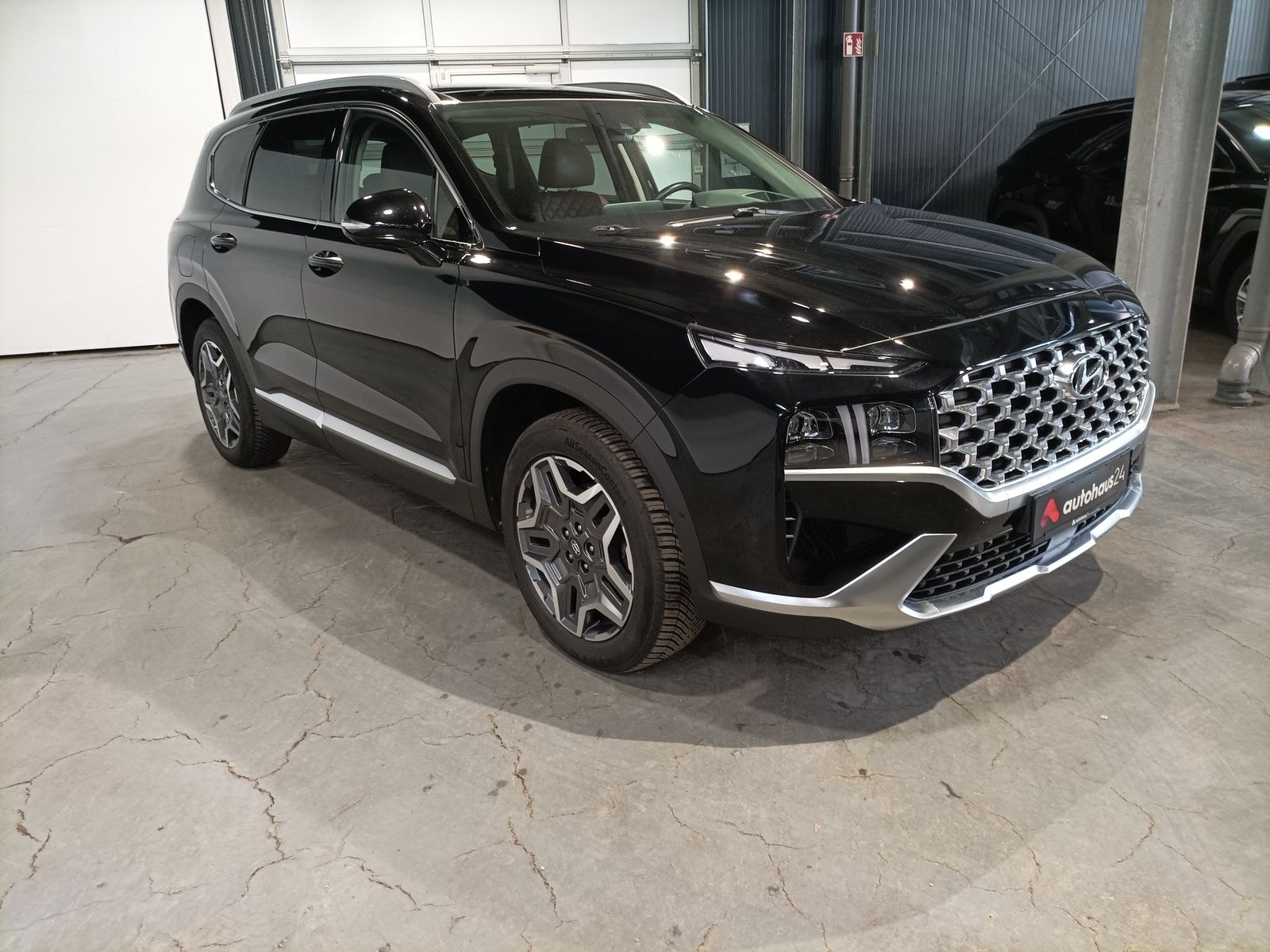 Hyundai Santa Fe SUV / Crossover / Geländewagen HYUNDAI Santa Fe 1.6 T-GDI Plug-in Hybrid Prime 4WD Auto Sports Utility Vehicle #1