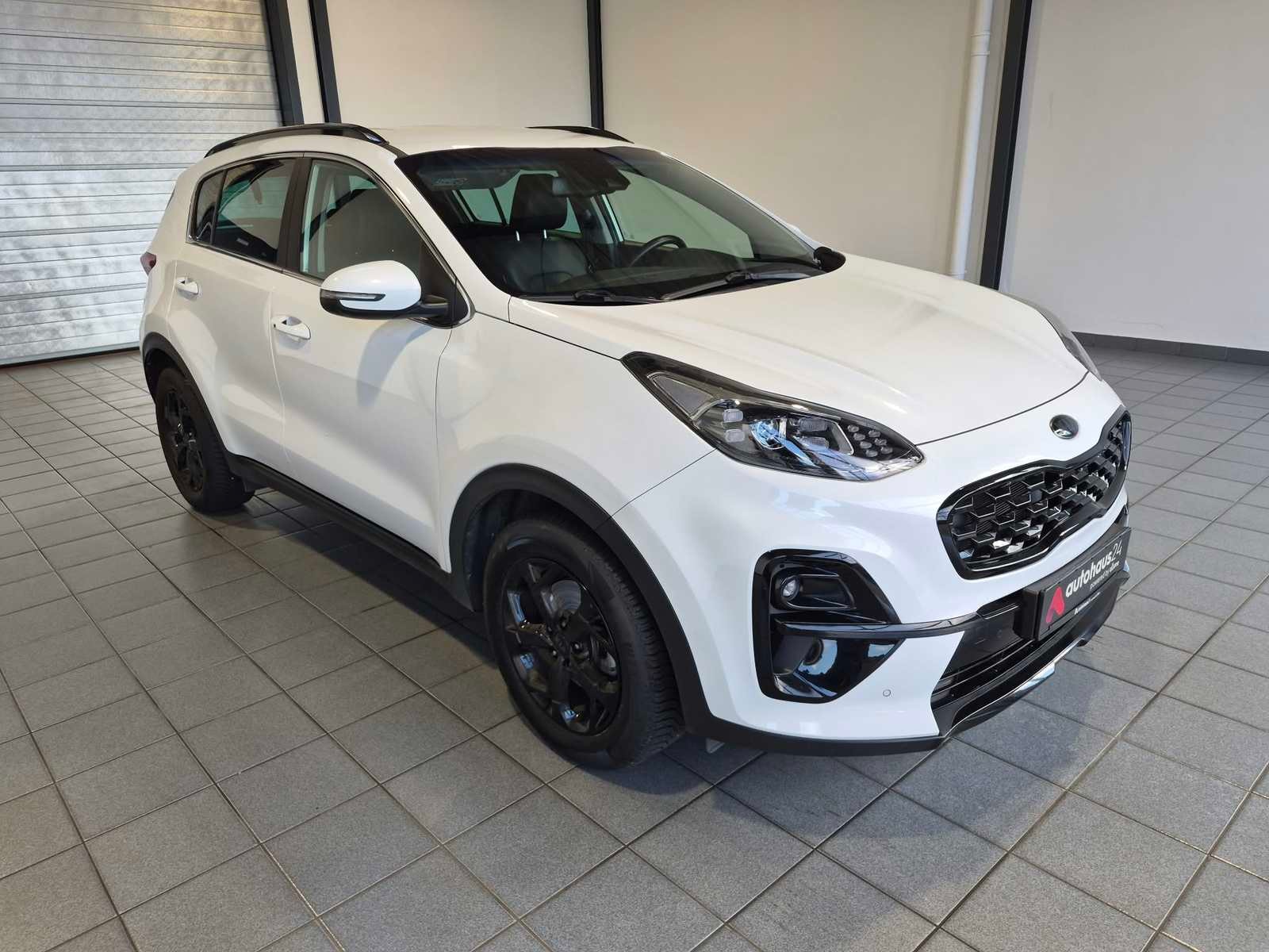 Kia Sportage SUV / Crossover / Geländewagen KIA Sportage 1.6 T-GDI DCT 2WD Black Edition Sports Utility Vehicle #1