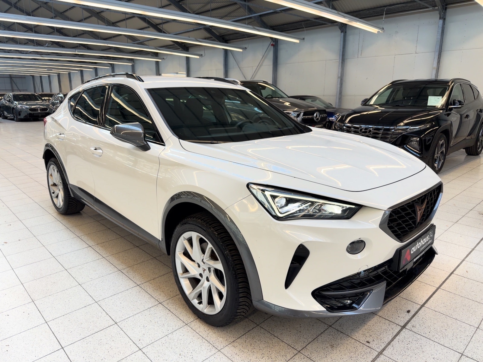 CUPRA Formentor SUV / Crossover / Geländewagen CUPRA Formentor 1.5 TSI 110kW Sports Utility Vehicle #1