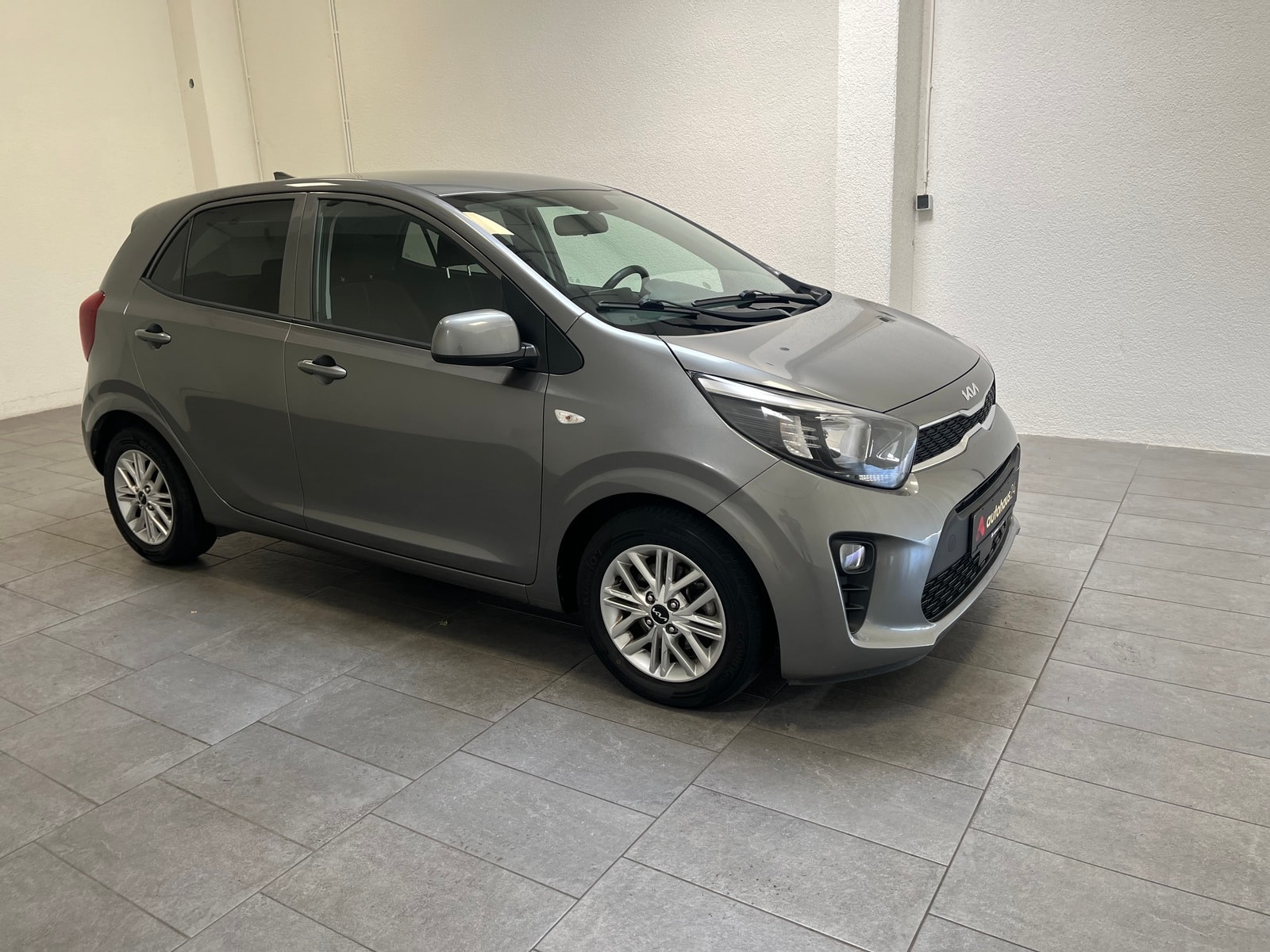 Kia Picanto Limousine KIA Picanto 1.0 Dream-Team Edition AMT Schräghecklimousine #1