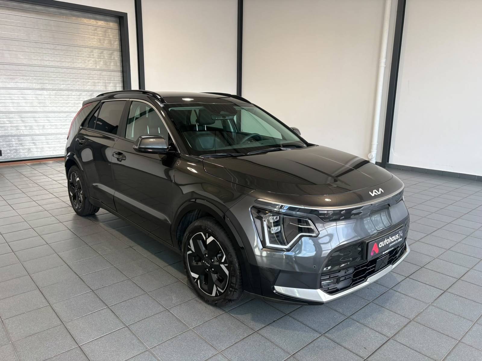 Kia Niro SUV / Crossover / Geländewagen KIA Niro EV Vision Schräghecklimousine #1