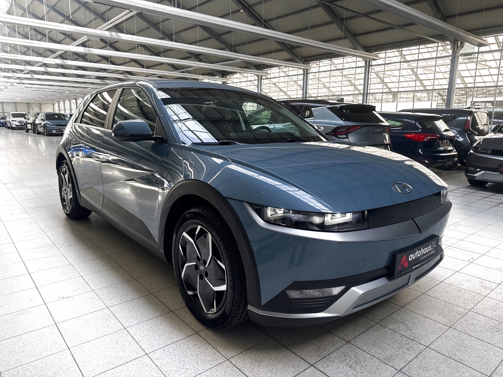 Hyundai IONIQ 5 Limousine HYUNDAI IONIQ 5 58 kWh 125 kW Heckantrieb Sports Utility Vehicle #1