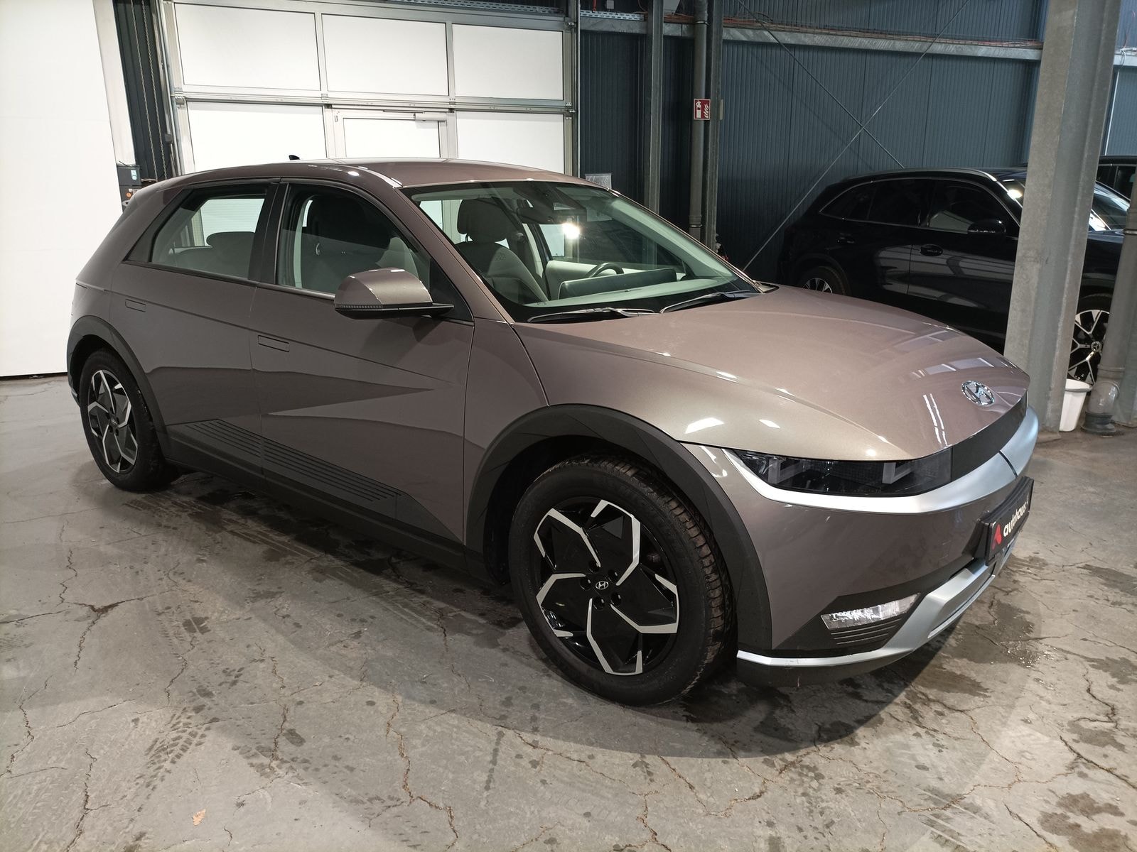 Hyundai IONIQ 5 Limousine HYUNDAI IONIQ 5 72,6 kWh 160 kW Heckantrieb Sports Utility Vehicle #1