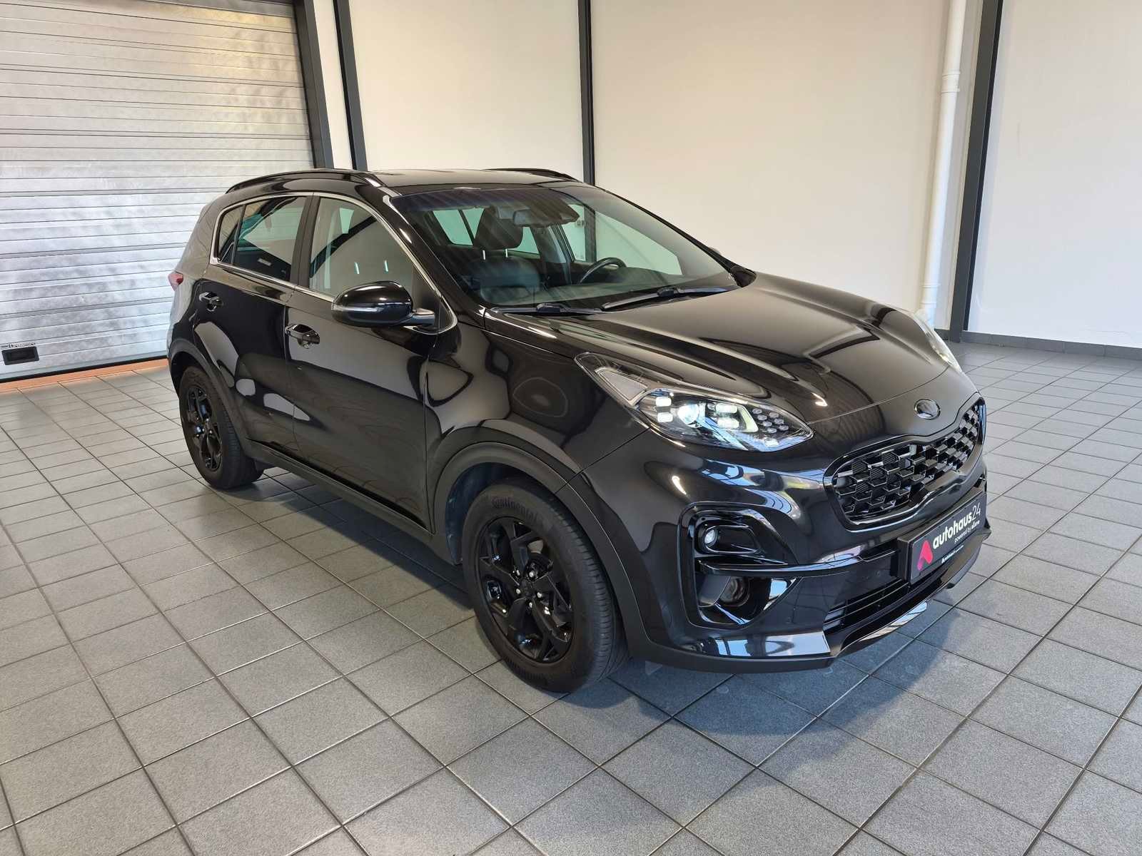 Kia Sportage SUV / Crossover / Geländewagen KIA Sportage 1.6 T-GDI DCT 2WD Black Edition Sports Utility Vehicle #1
