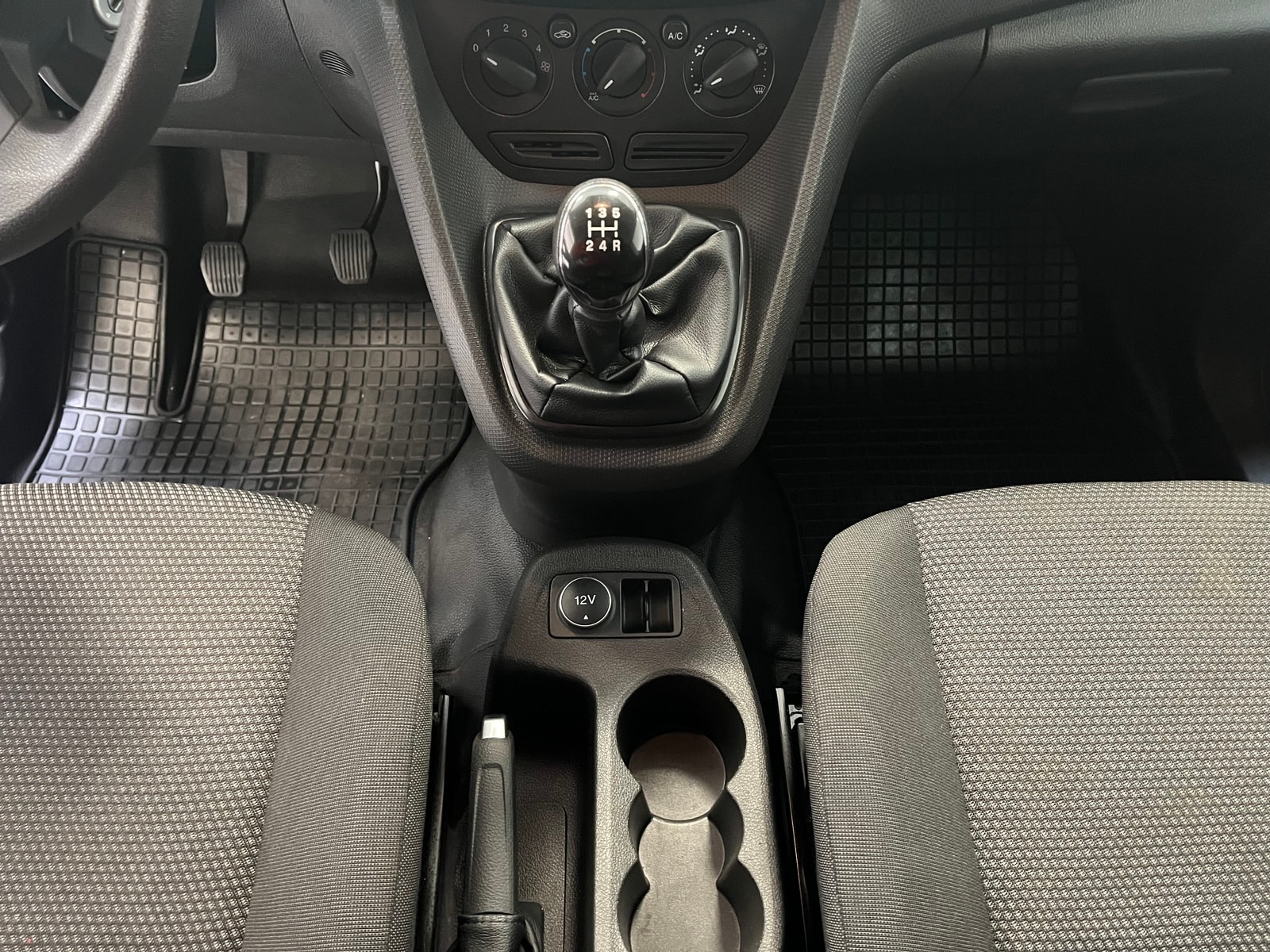 Ford Transit Transporter TransitConnect 1.5 TDCi 200 (L1) #12